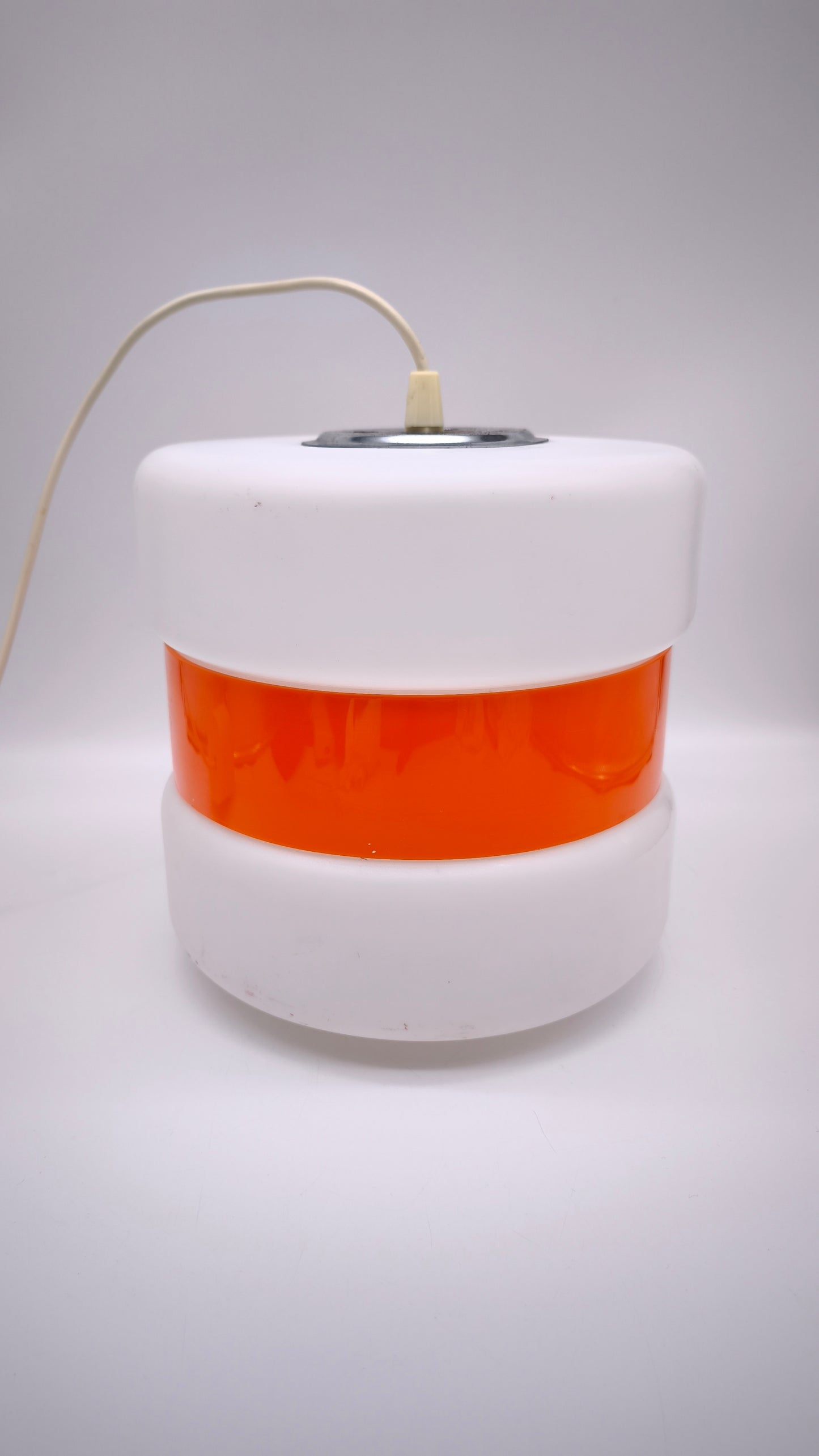 78992 Lampadario Guzzini bianco e arancio