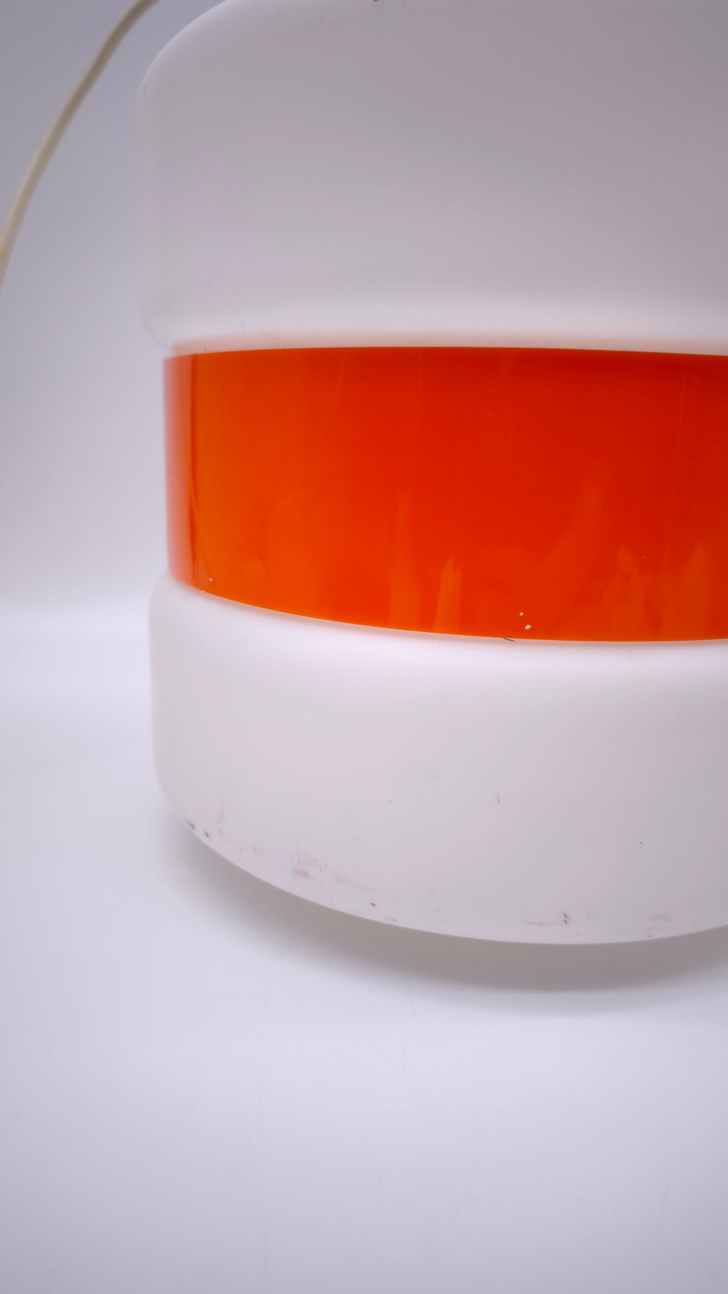 78992 Lampadario Guzzini bianco e arancio