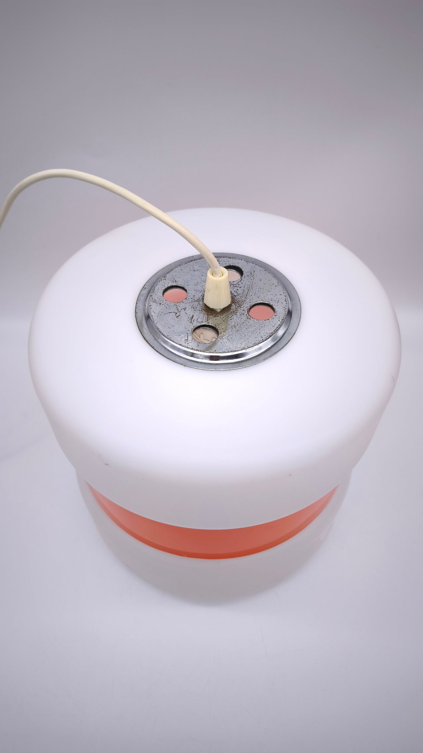 78992 Lampadario Guzzini bianco e arancio