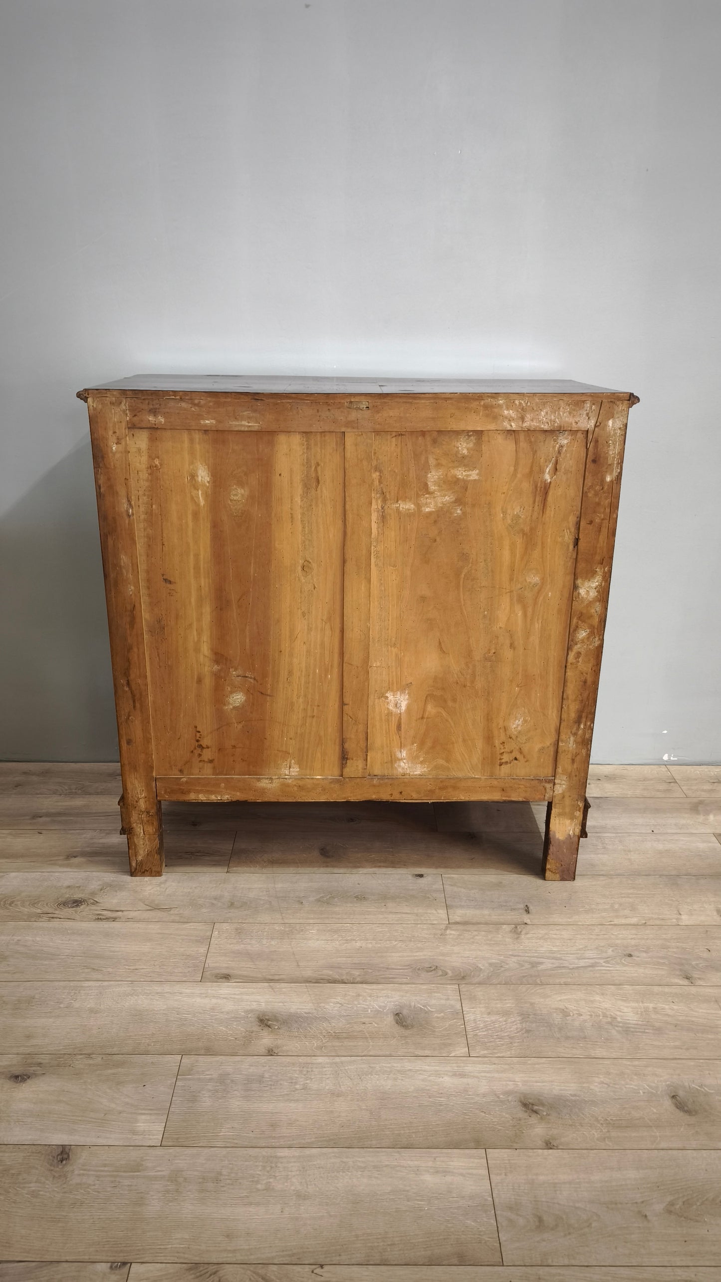 79358 Comò in legno con quatto cassetti