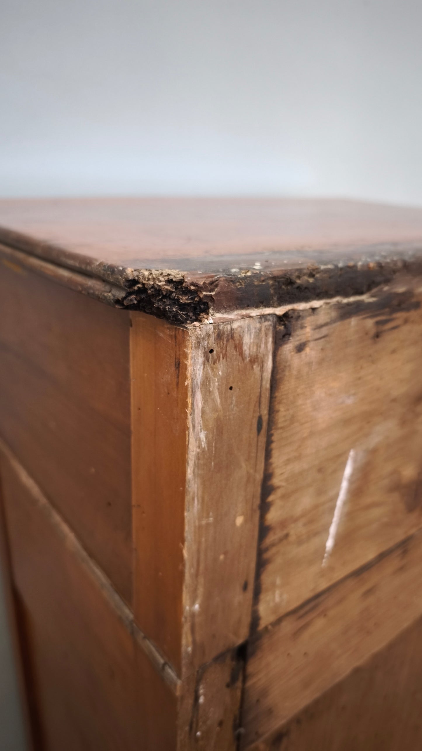 79406 Mobiletto archivio in legno