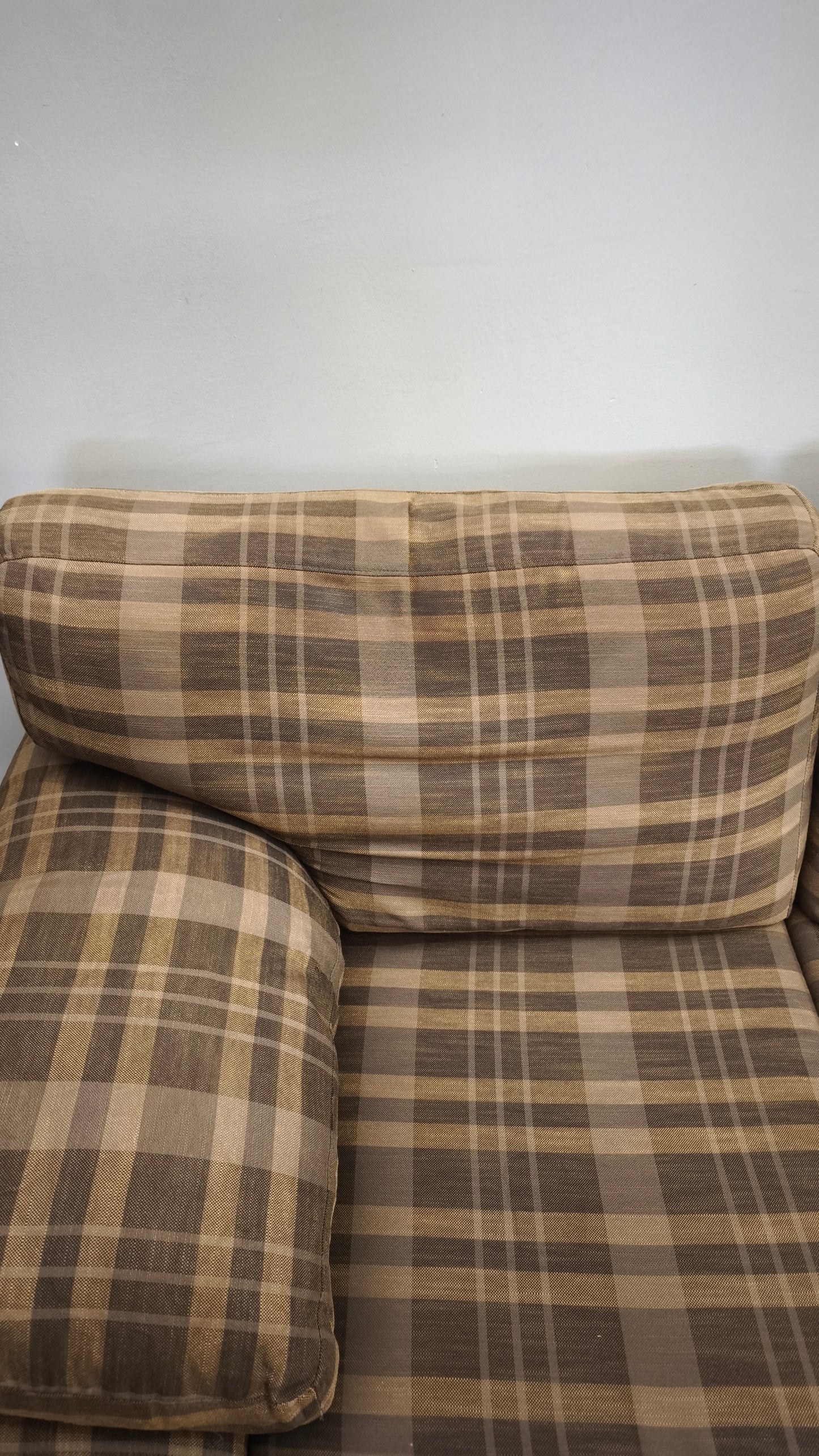 79434 Divano due posti Poltronesofà a quadri