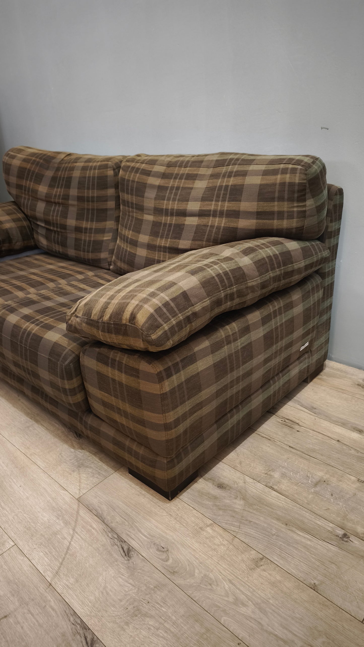 79434 Divano due posti Poltronesofà a quadri