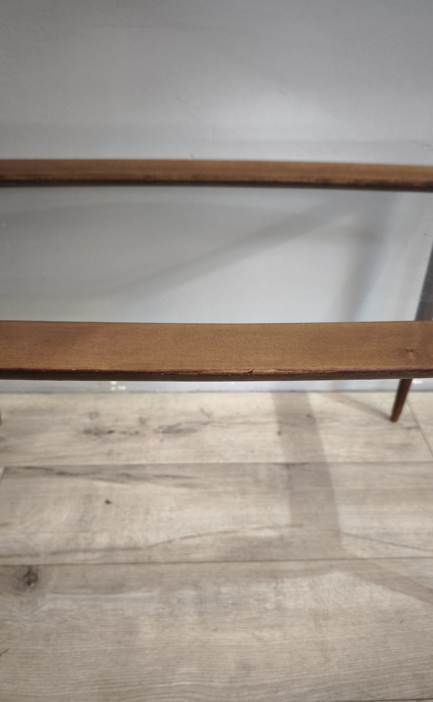 79609 Tavolino in legno e vetro stile nordico