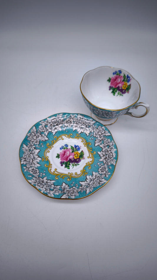 81336 Tazza da tè con piattino in ceramica Royal Albert, Enchantment