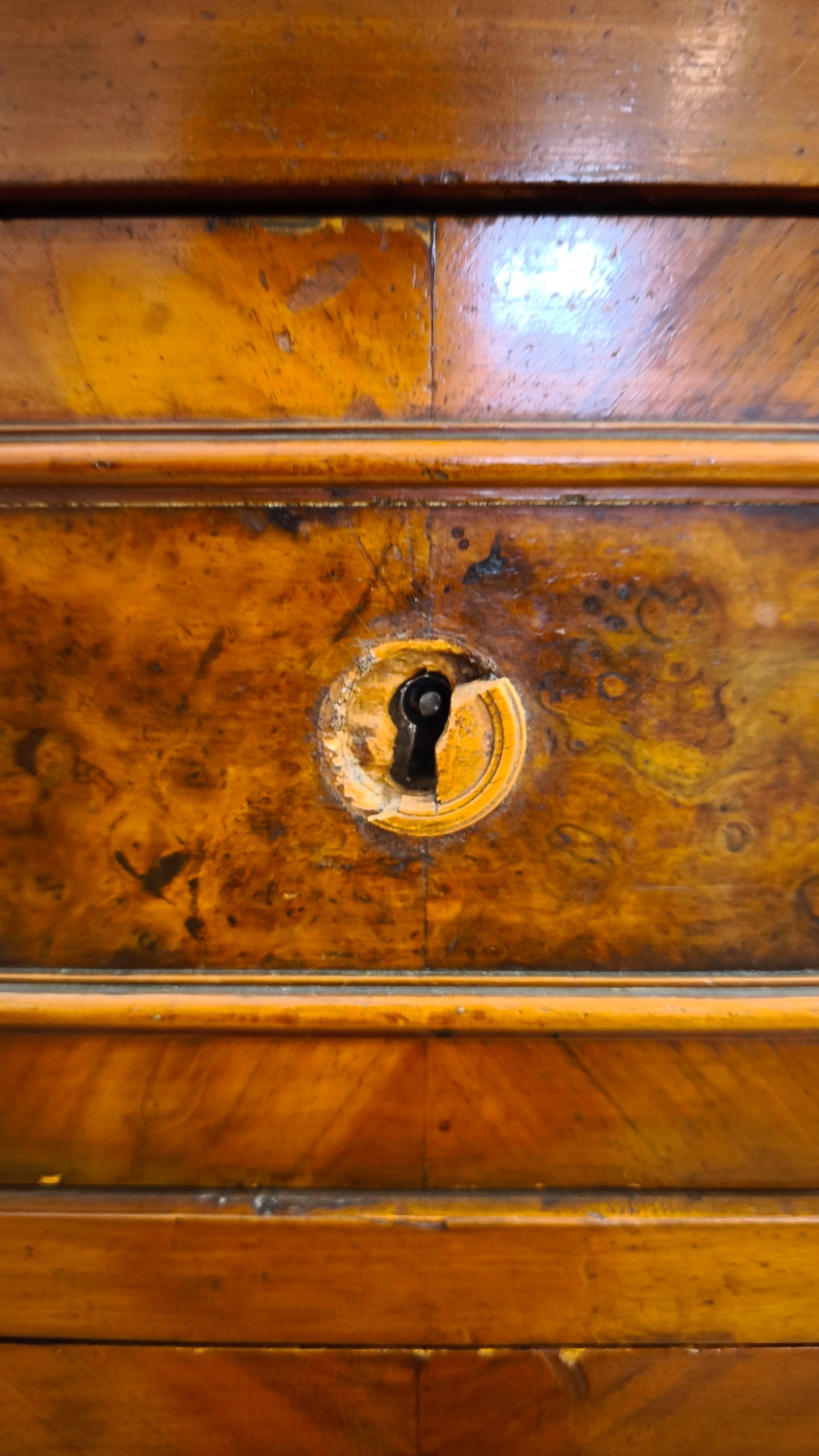 81531 Settimino in legno impiallacciato