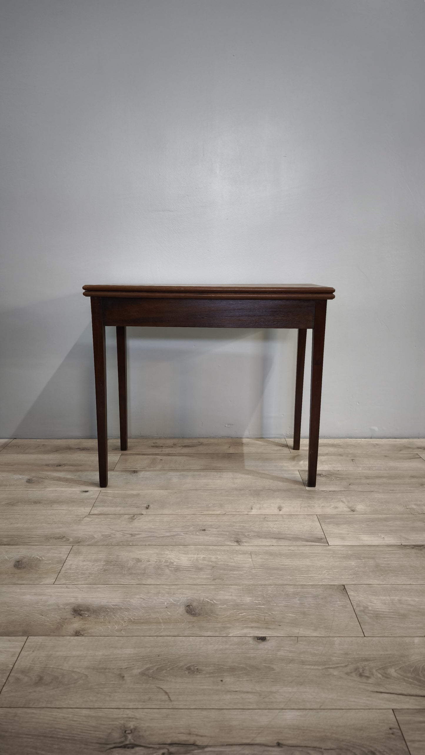 81661 Tavolo da gioco in legno