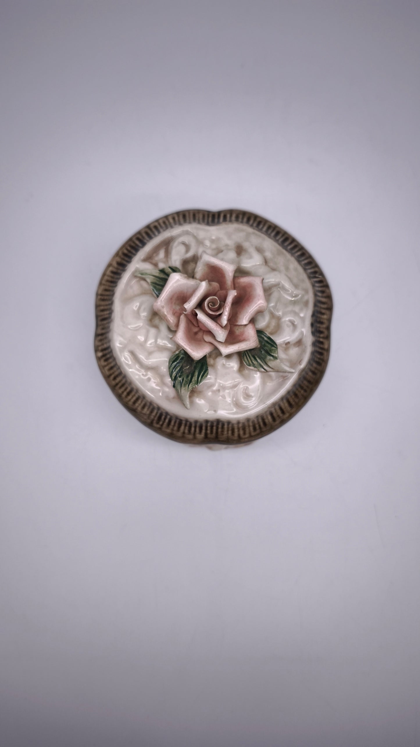 81593 Scatolina in ceramica di Bassano