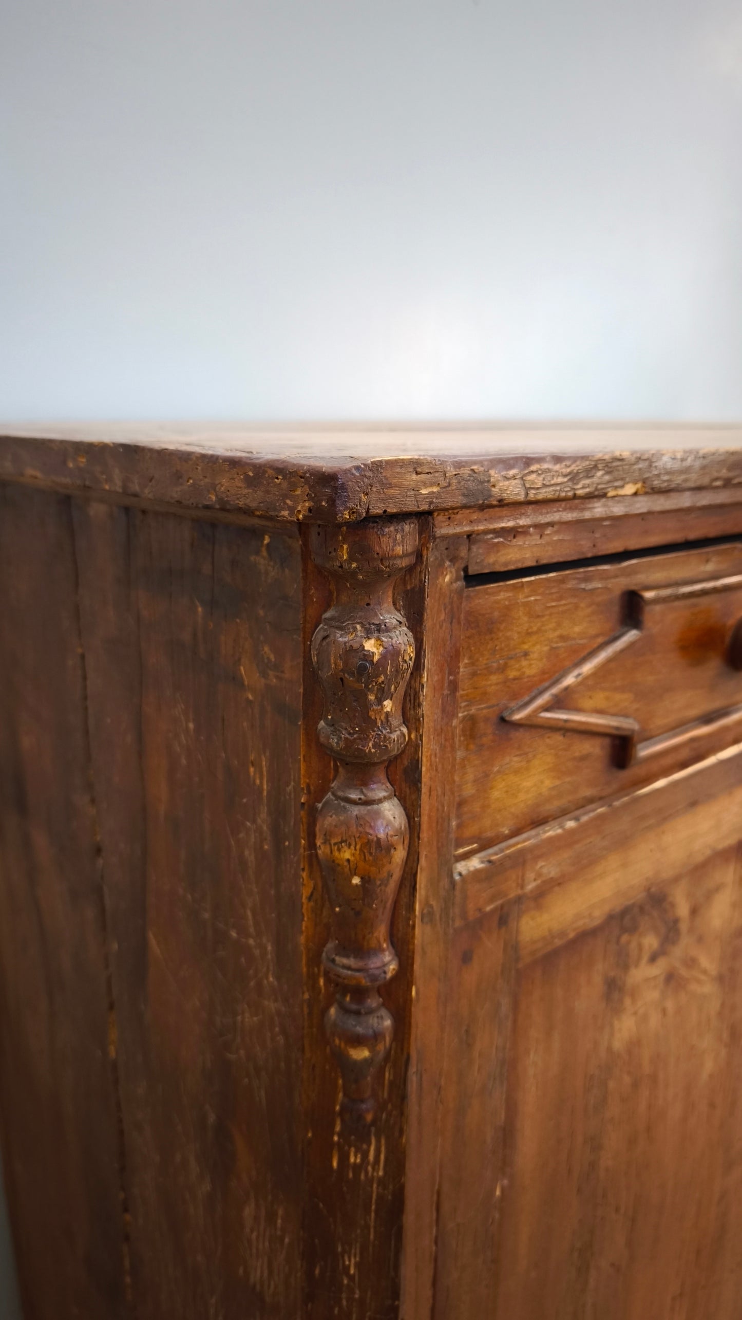 79389 Servante due sportelli in legno