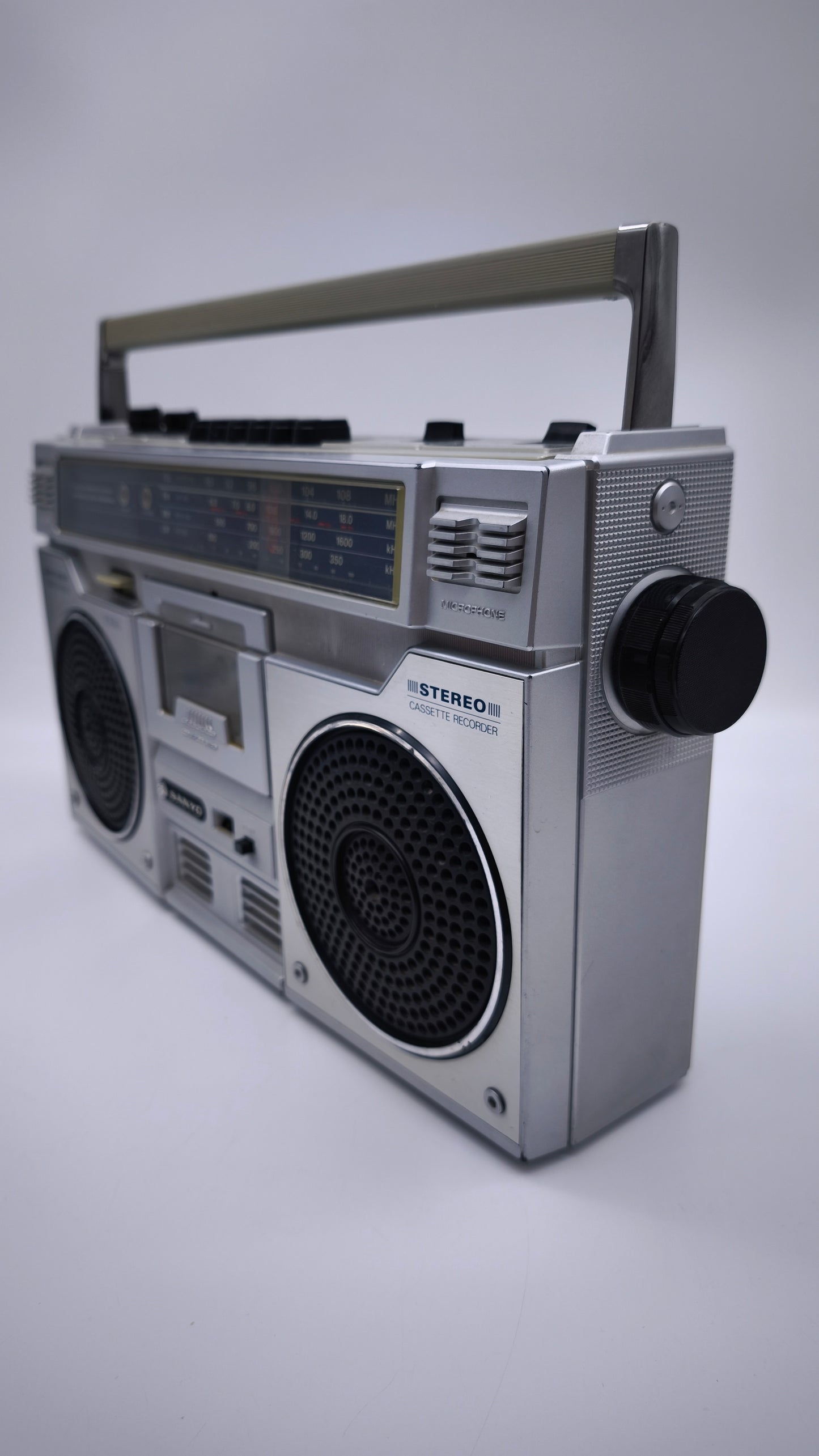 81849 Stereo vintage portatile Sanyo M9921LU