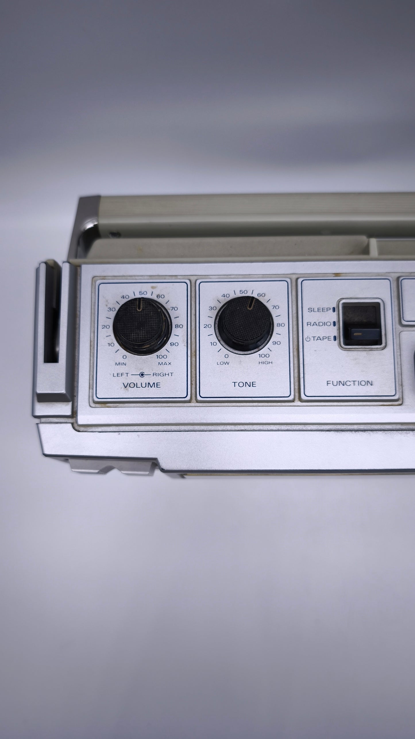 81849 Stereo vintage portatile Sanyo M9921LU
