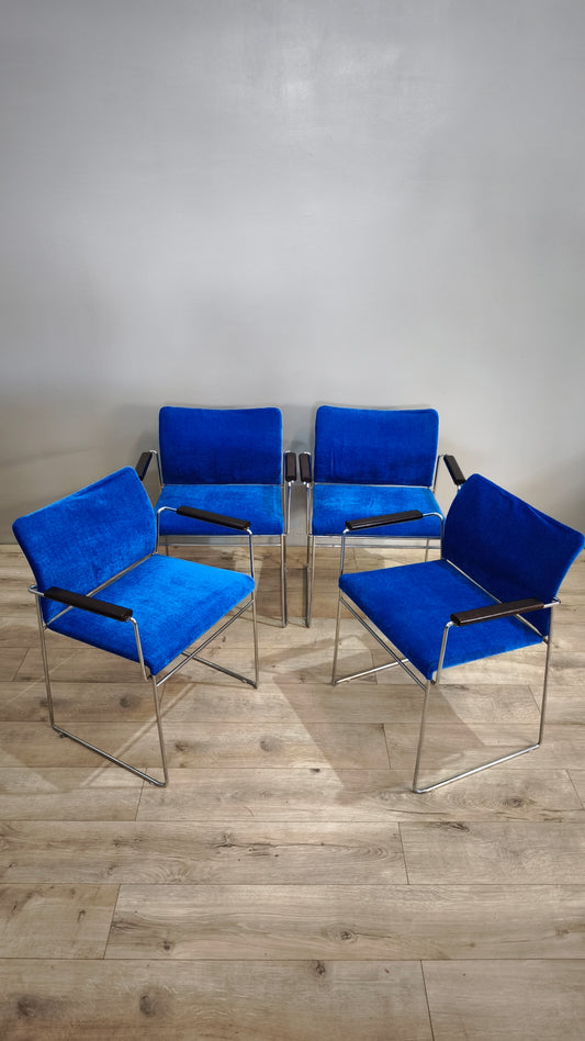 82098 Set n 4 sedie Jano, Kazuhide Takahama per Simon Gavina, anni '70