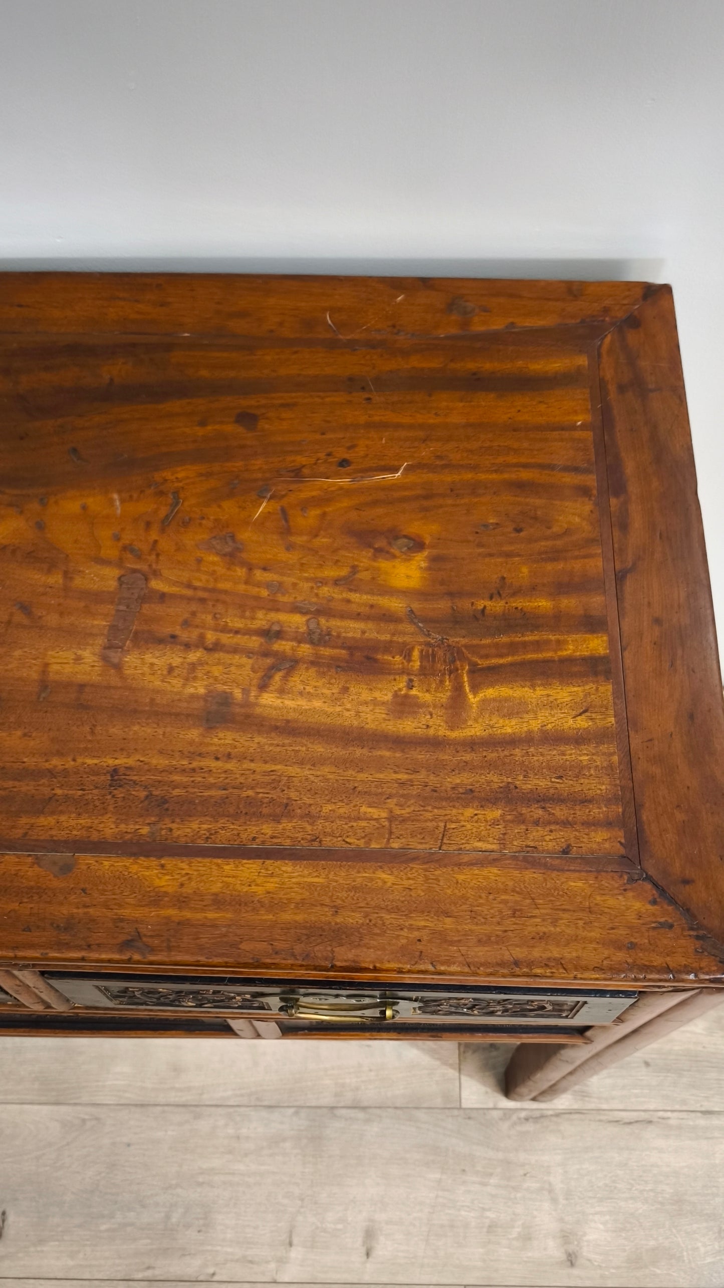82100 Scrittoio cinese in legno massello