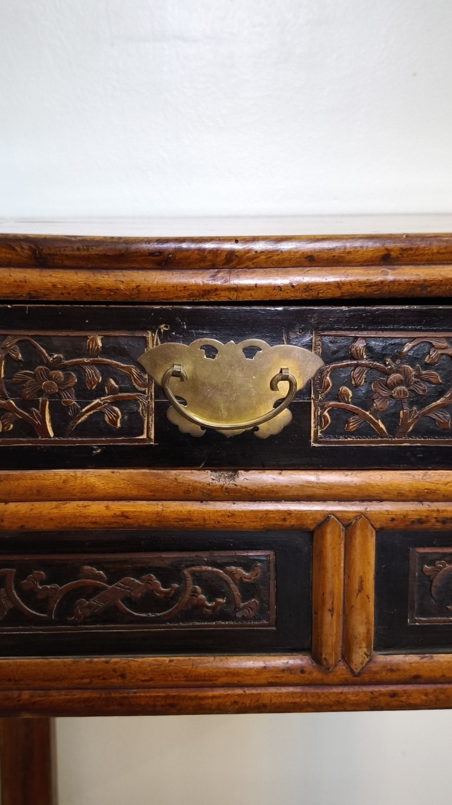 82100 Scrittoio cinese in legno massello
