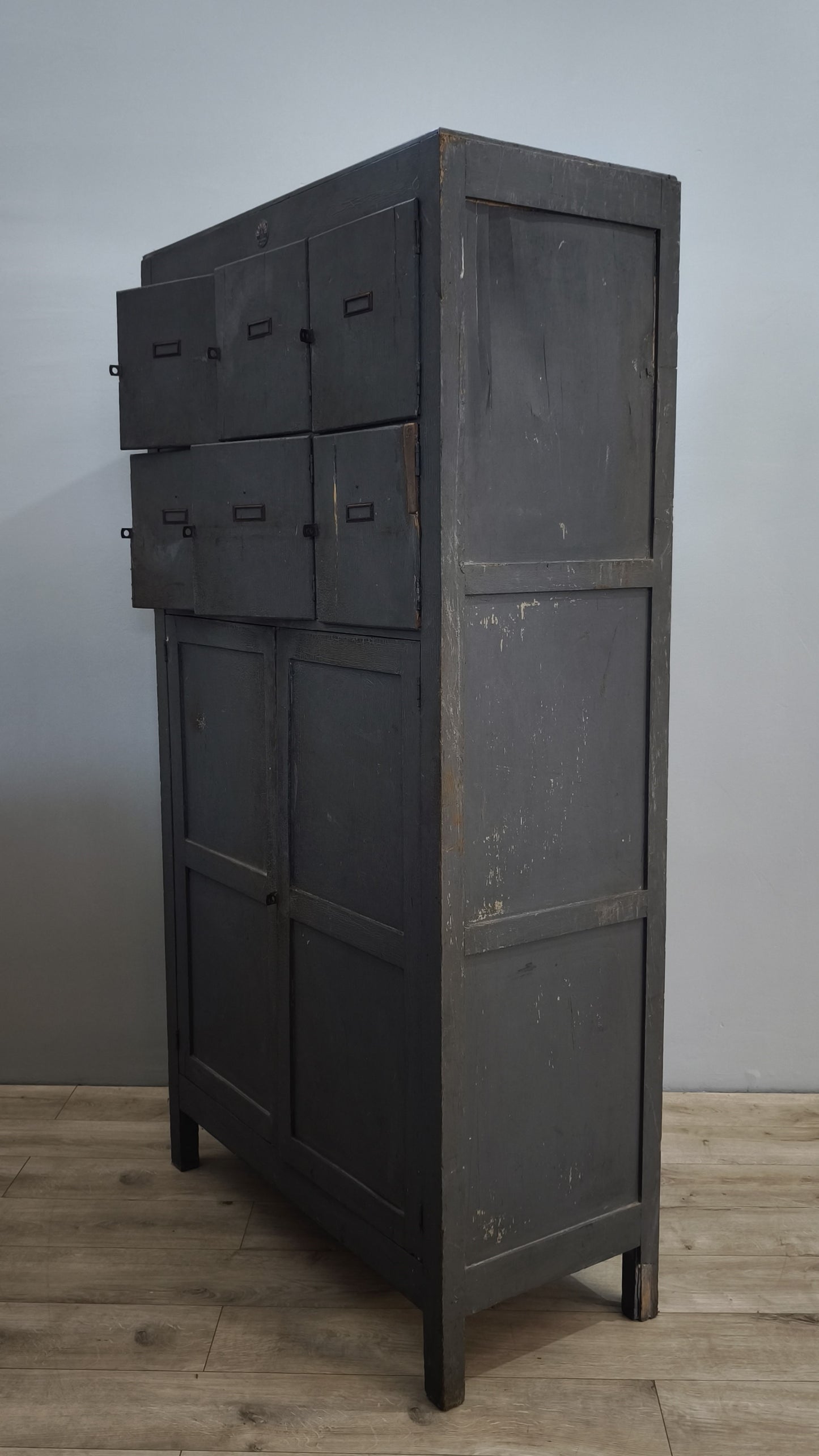 82114 Mobile archivio grigio in legno Castelli