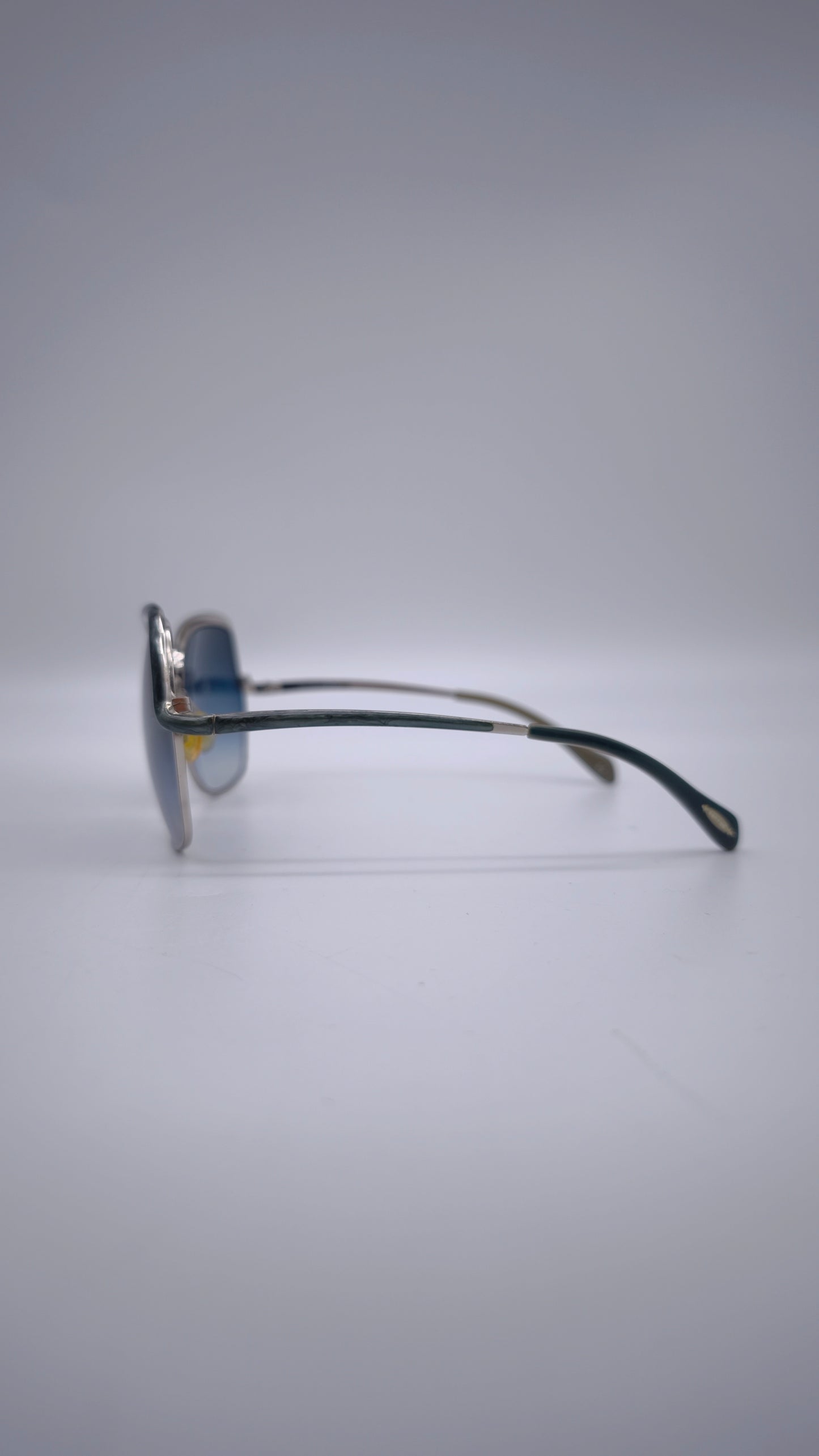 81999 Occhiali da sole donna Oliver Peoples Sacha OV1057S