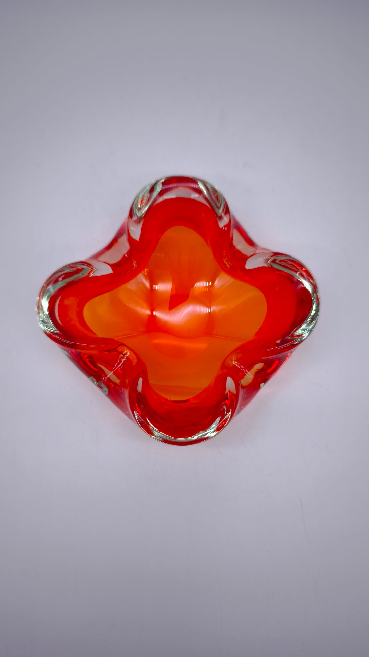 82018 Porta cenere in vetro di Murano rosso