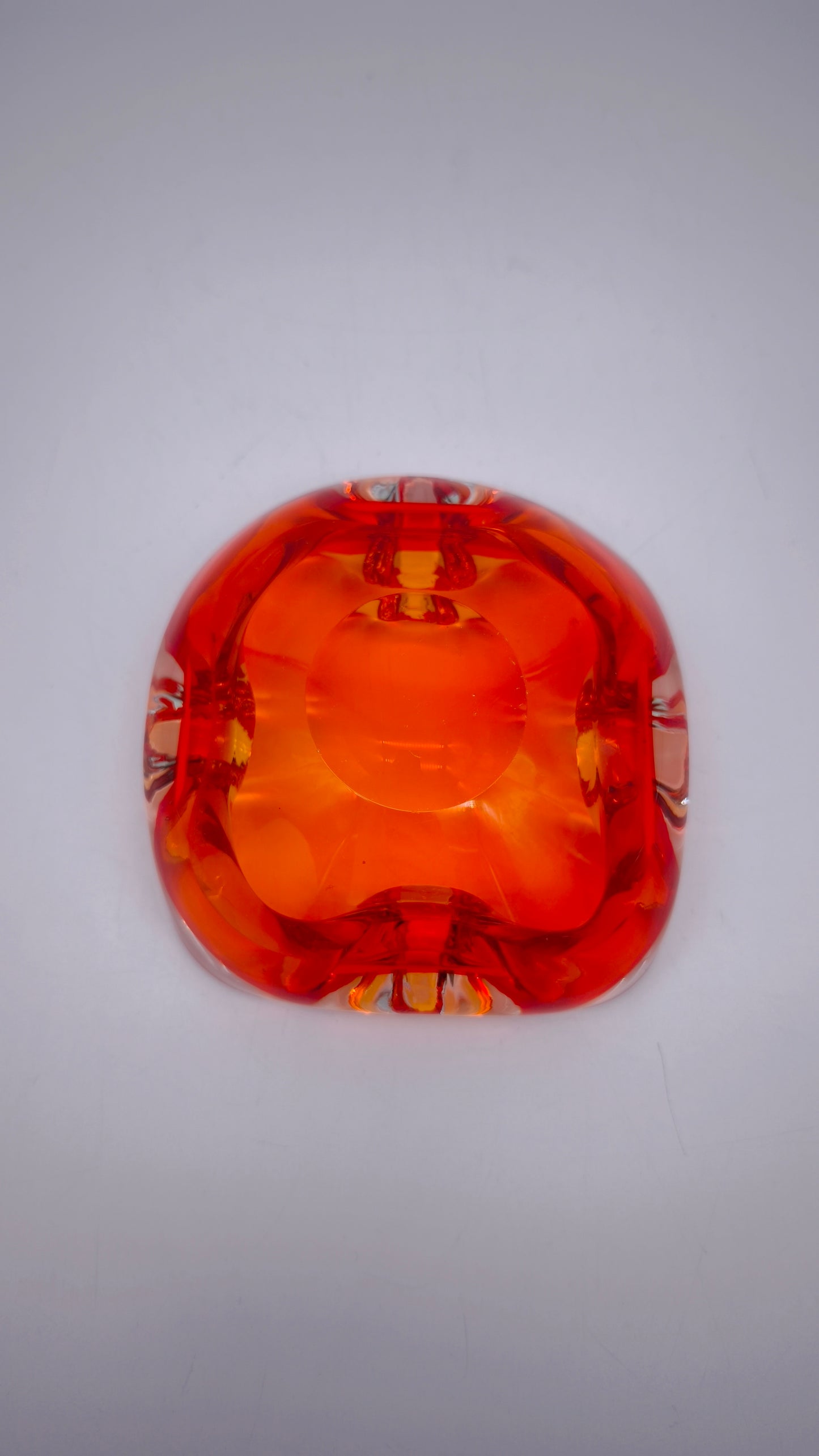 82018 Porta cenere in vetro di Murano rosso