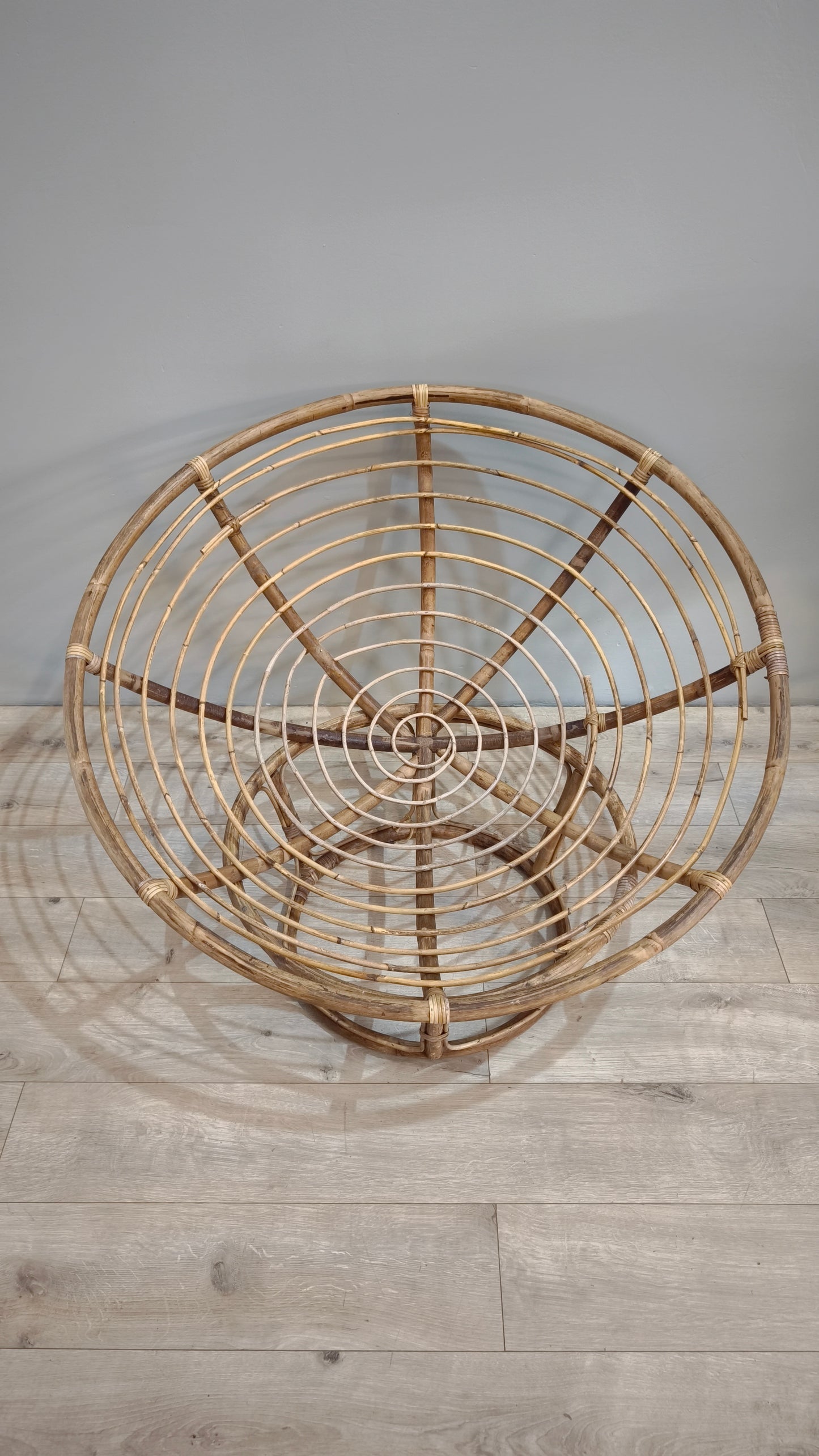 82406 Poltrona Papasan rotonda in rattan