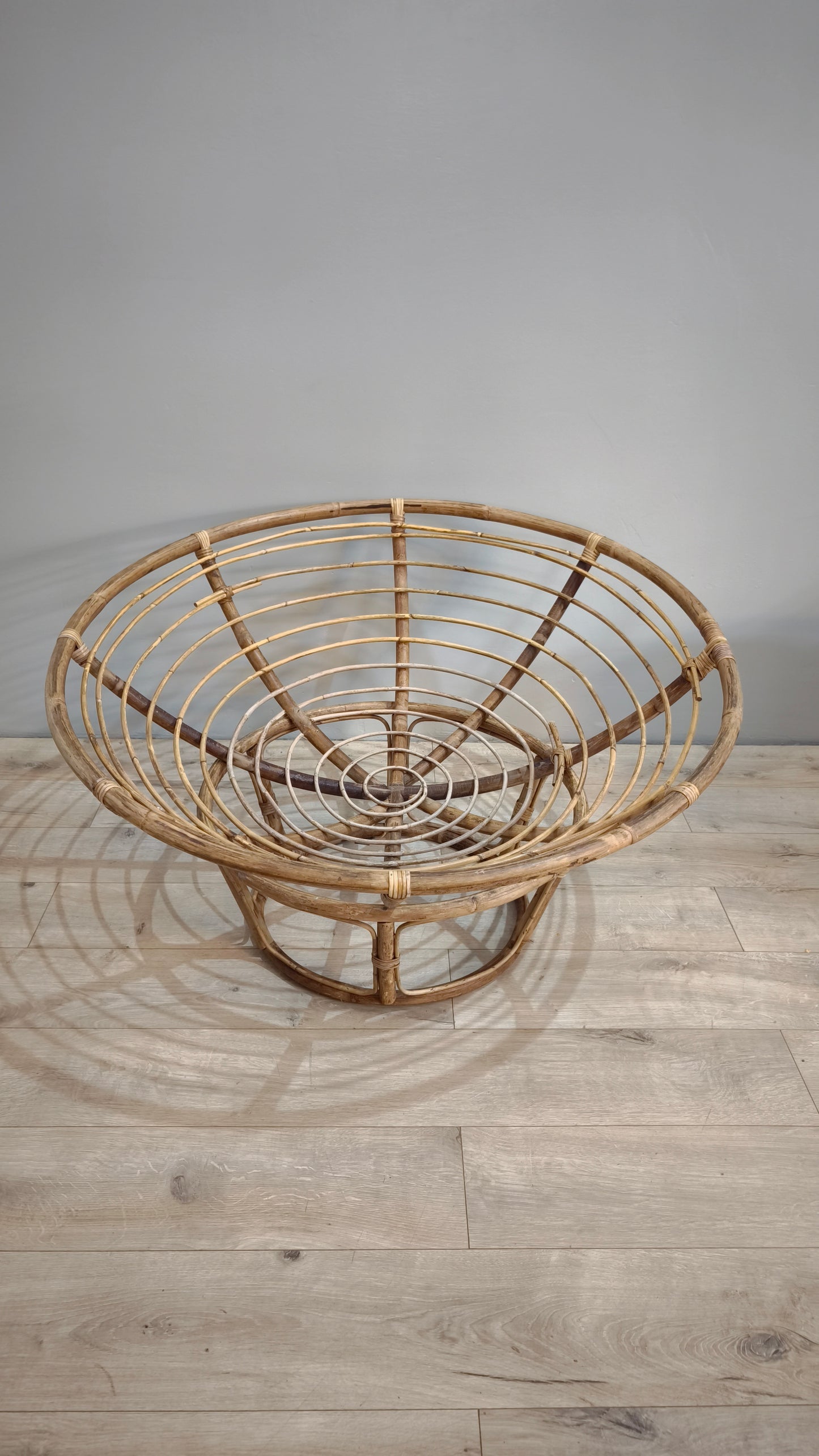 82406 Poltrona Papasan rotonda in rattan