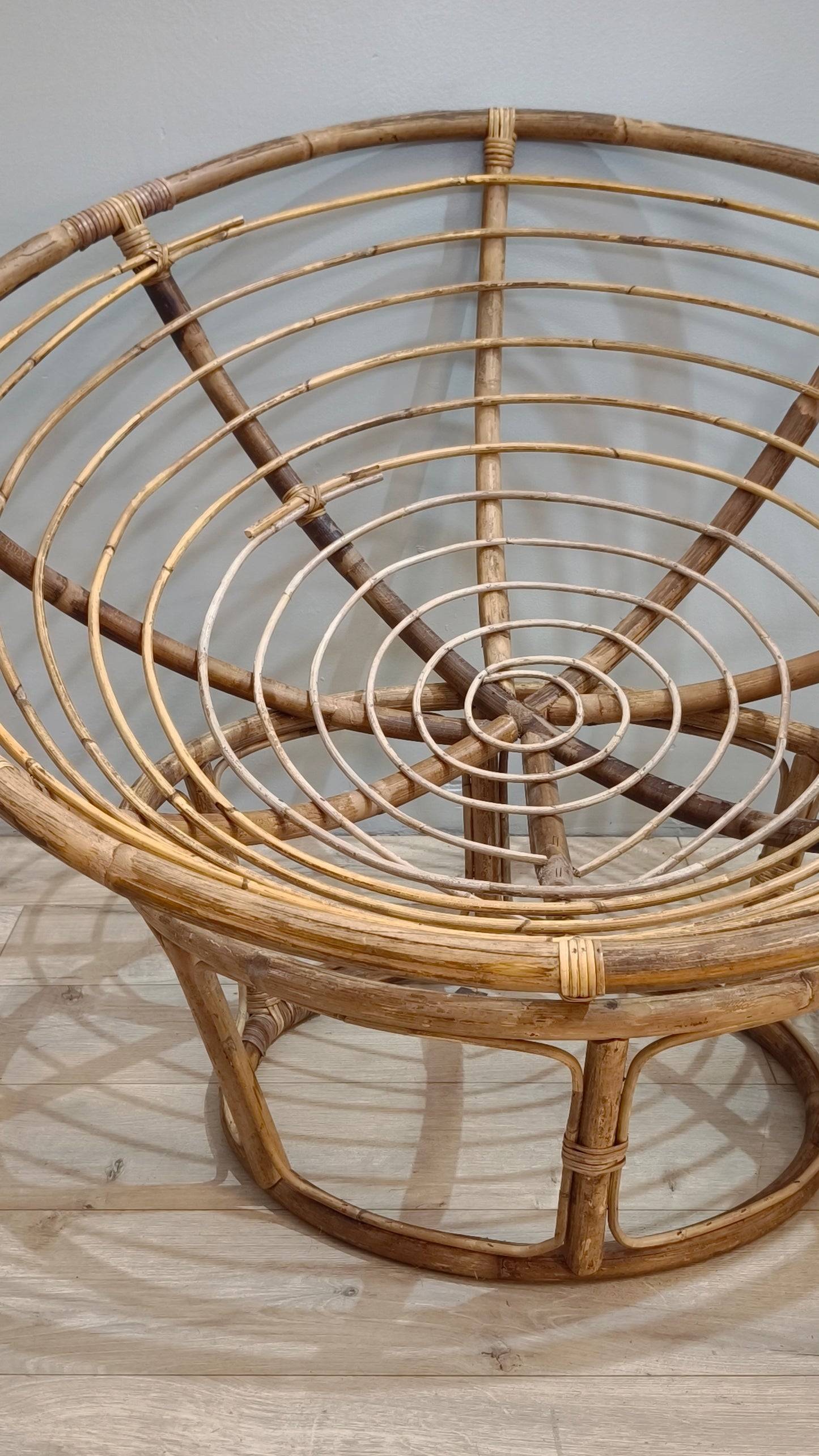 82406 Poltrona Papasan rotonda in rattan