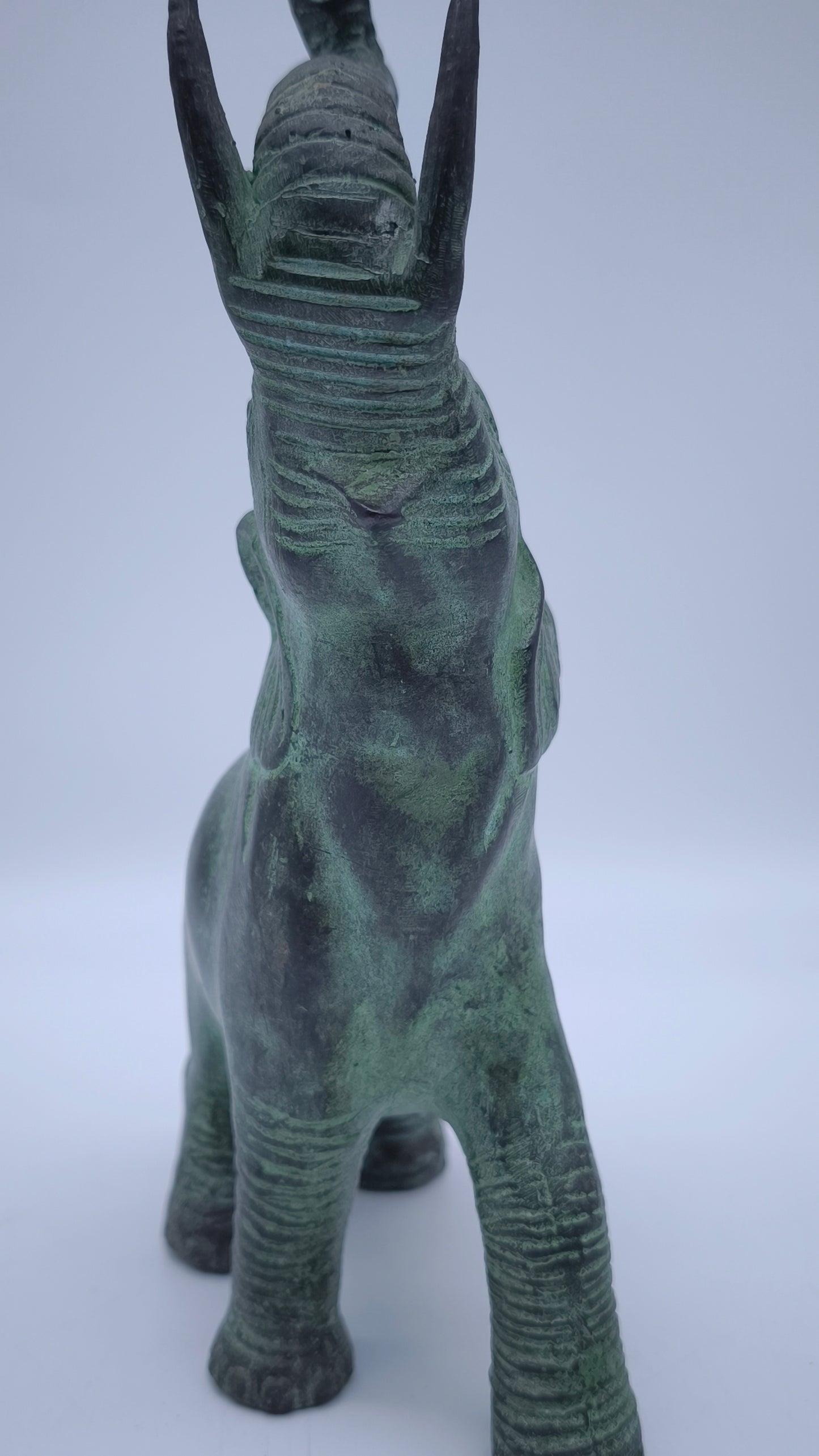 82329 Elefante in bronzo