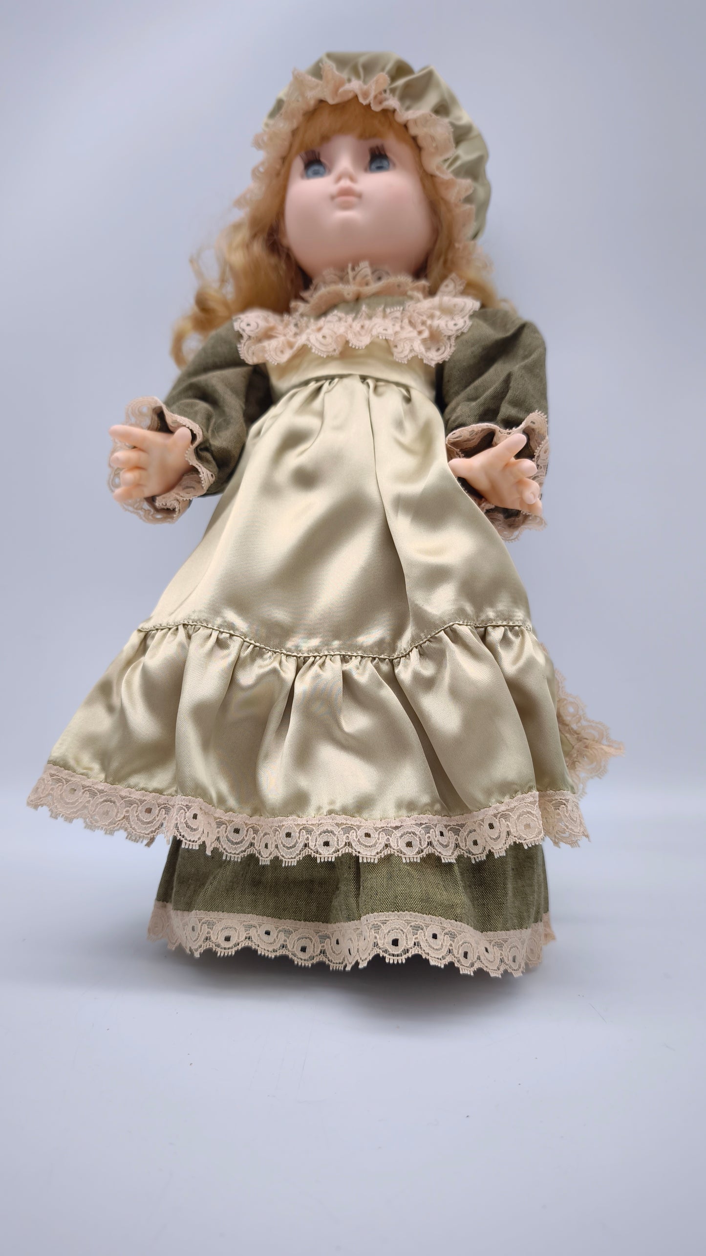 82025 Bambola Italo Cremona, Corinne, 1976