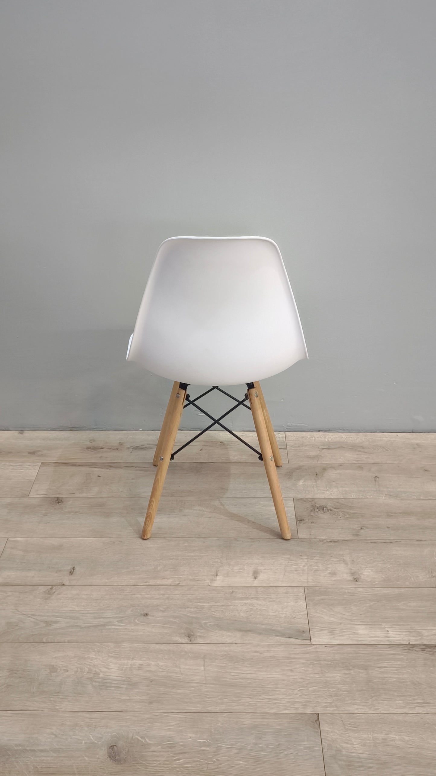 82513 Sedia bianca Ikea