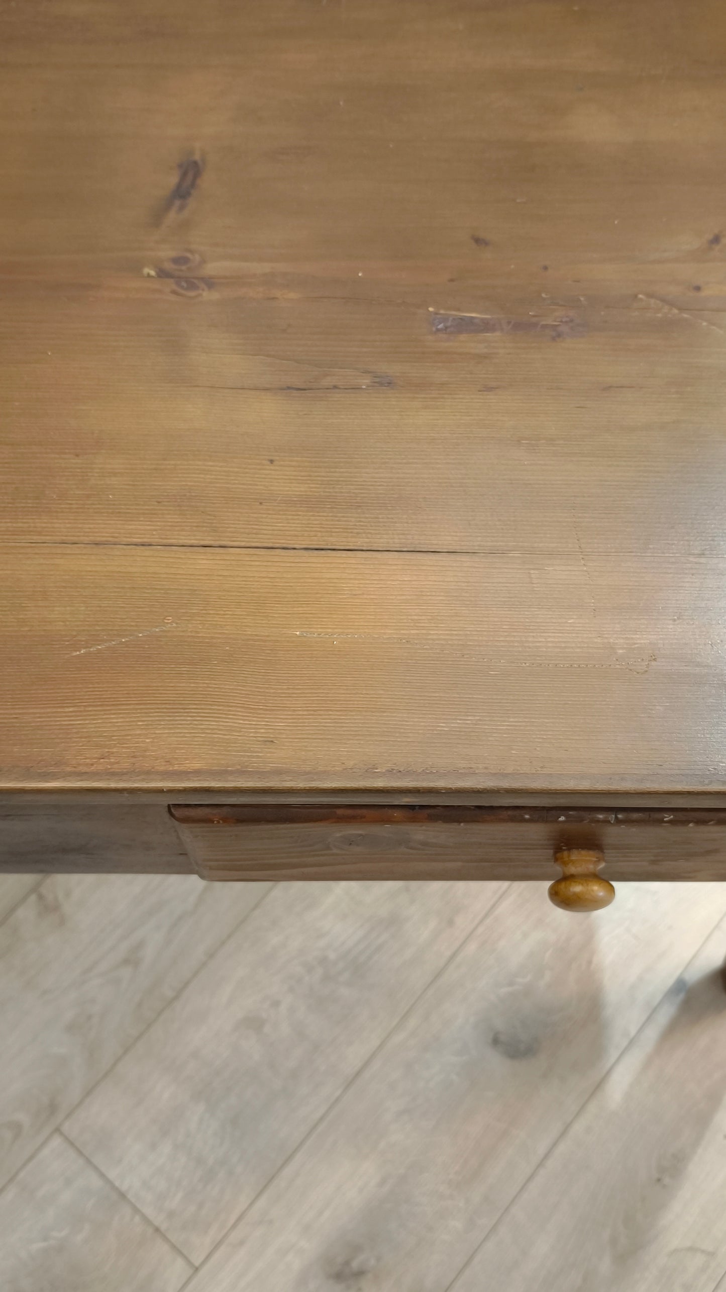 82475 Tavolo madia in legno massello con cassetto frontale