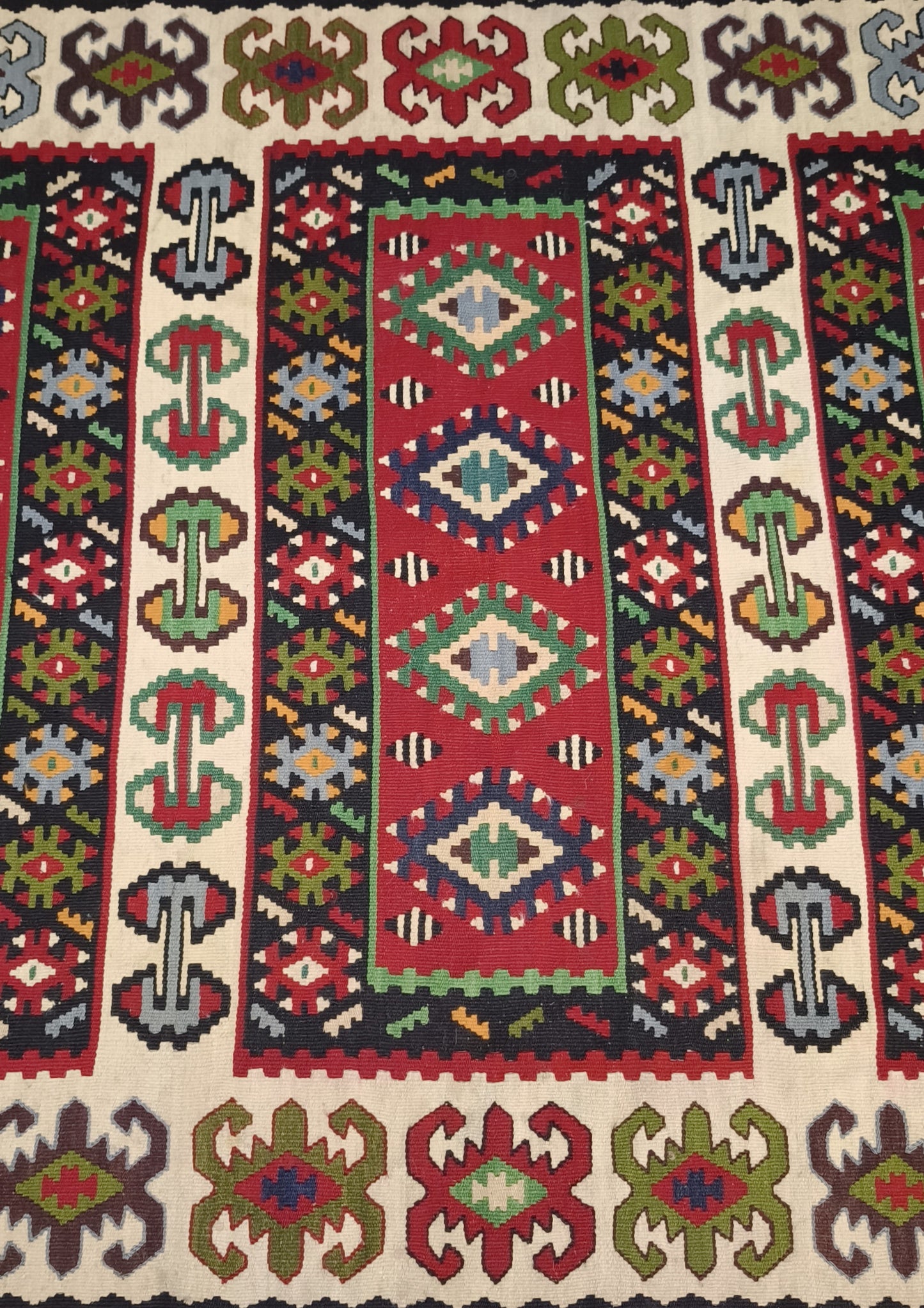 82624 Tappeto Kilim in vari colori