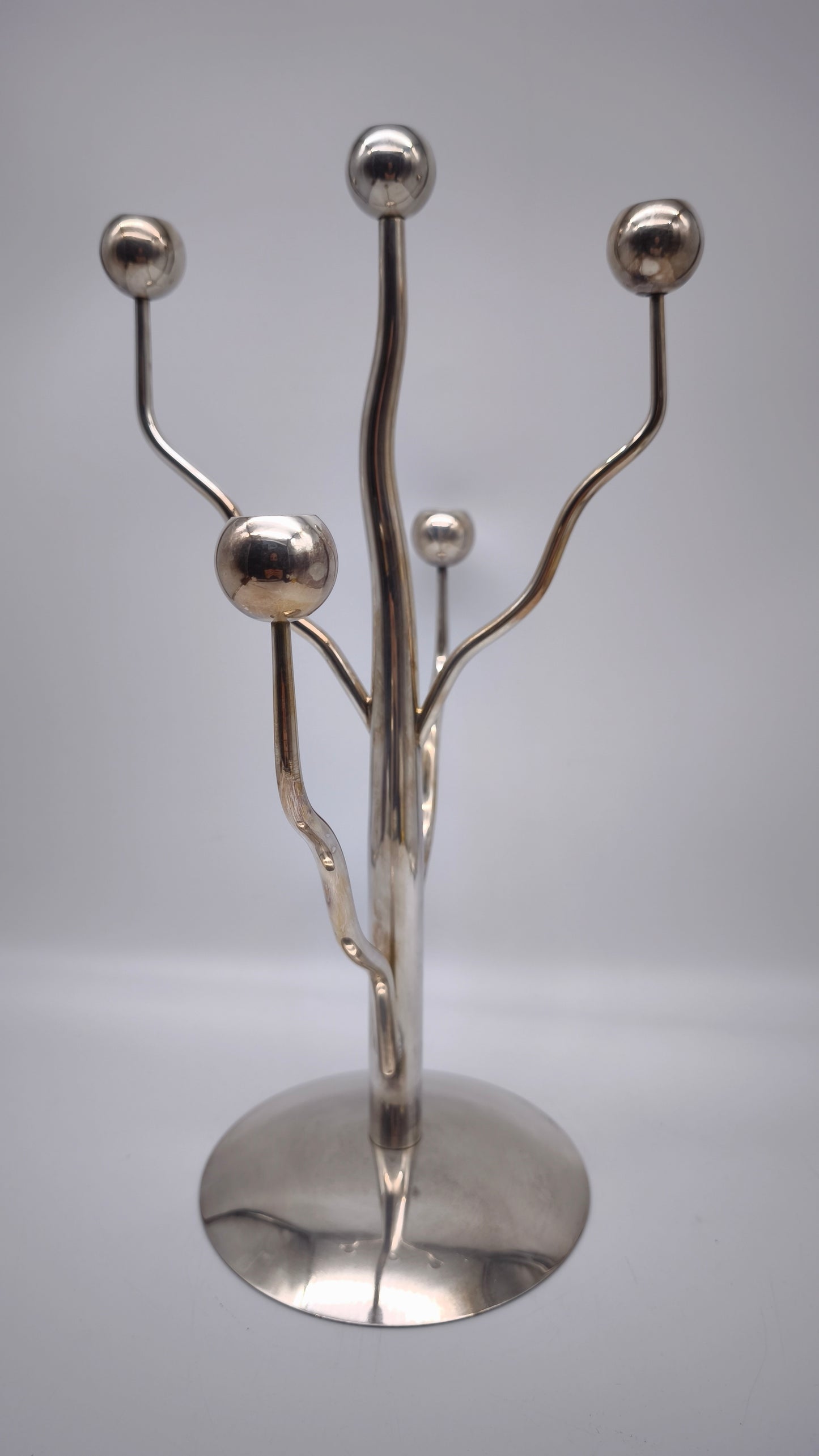 82607 Candelabro in metallo argentato Mesa Italy, anni '80