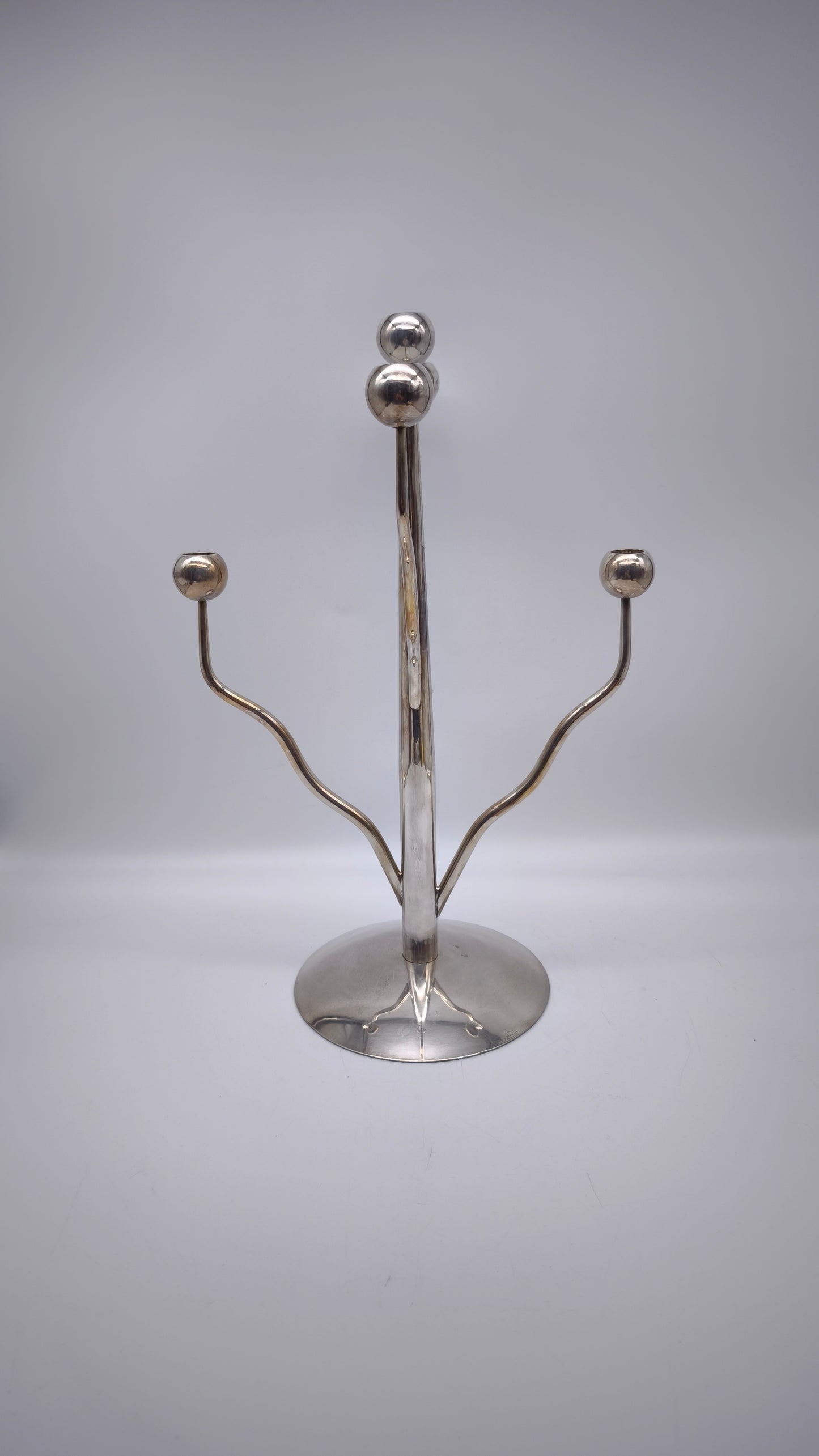 82607 Candelabro in metallo argentato Mesa Italy, anni '80