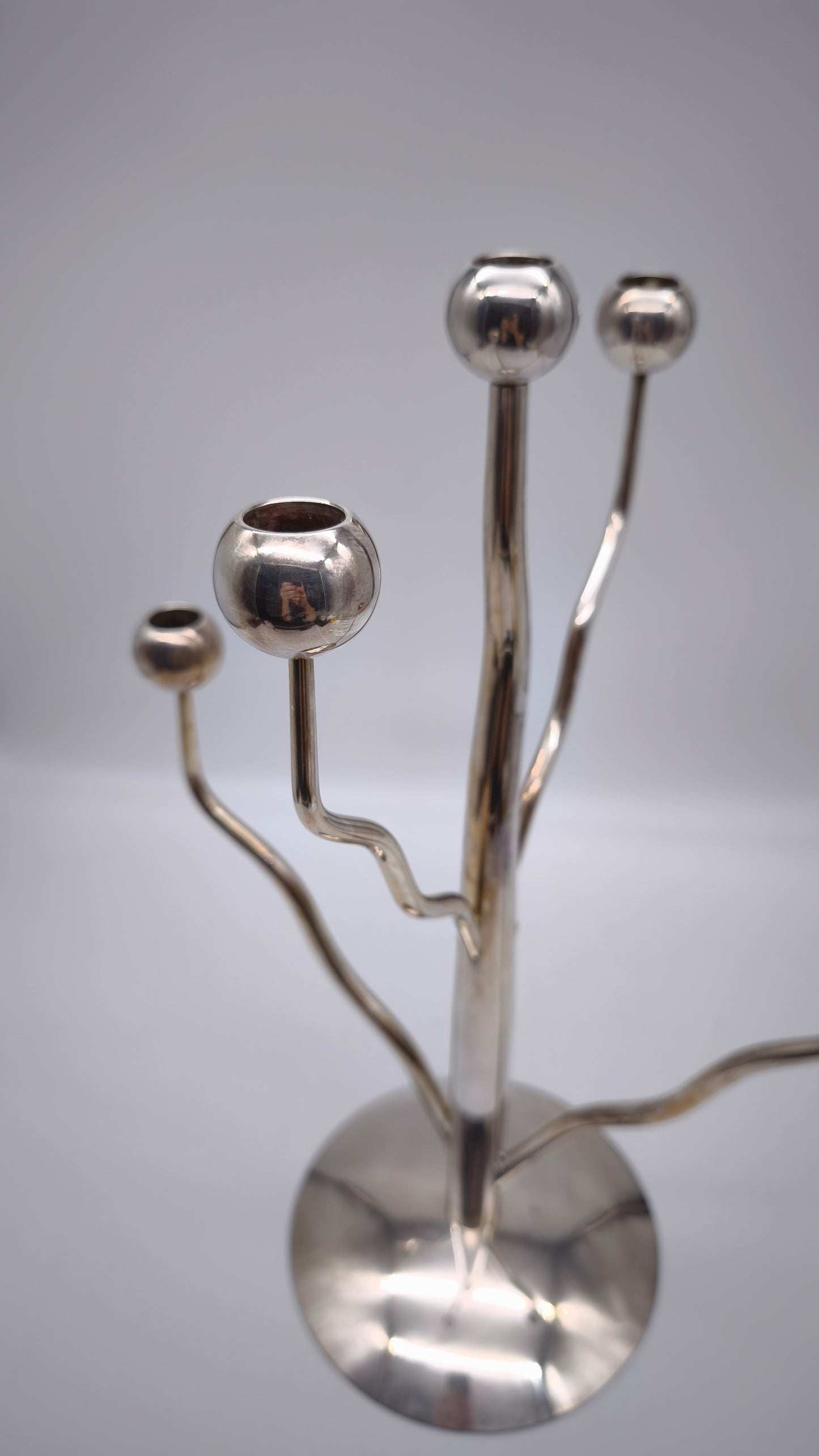 82607 Candelabro in metallo argentato Mesa Italy, anni '80