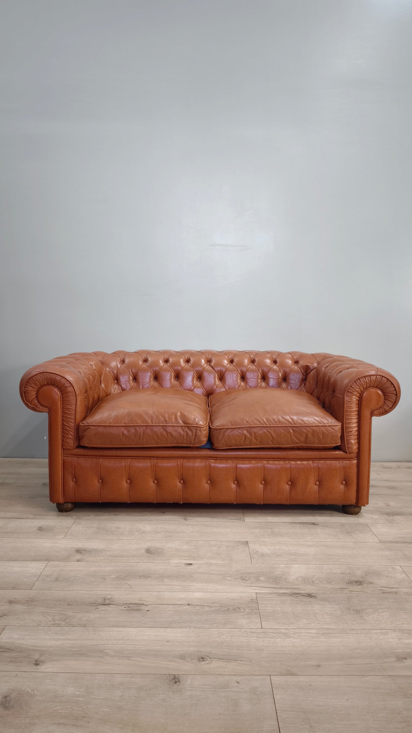 82766 Divano letto Chester in pelle marrone