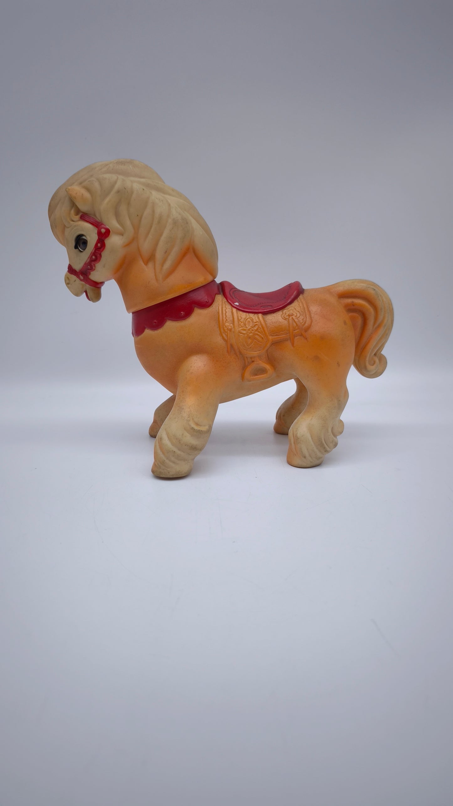 82809 Giocattolo vintage in plastica The Edward Mobley & CO. 1960, cavallo