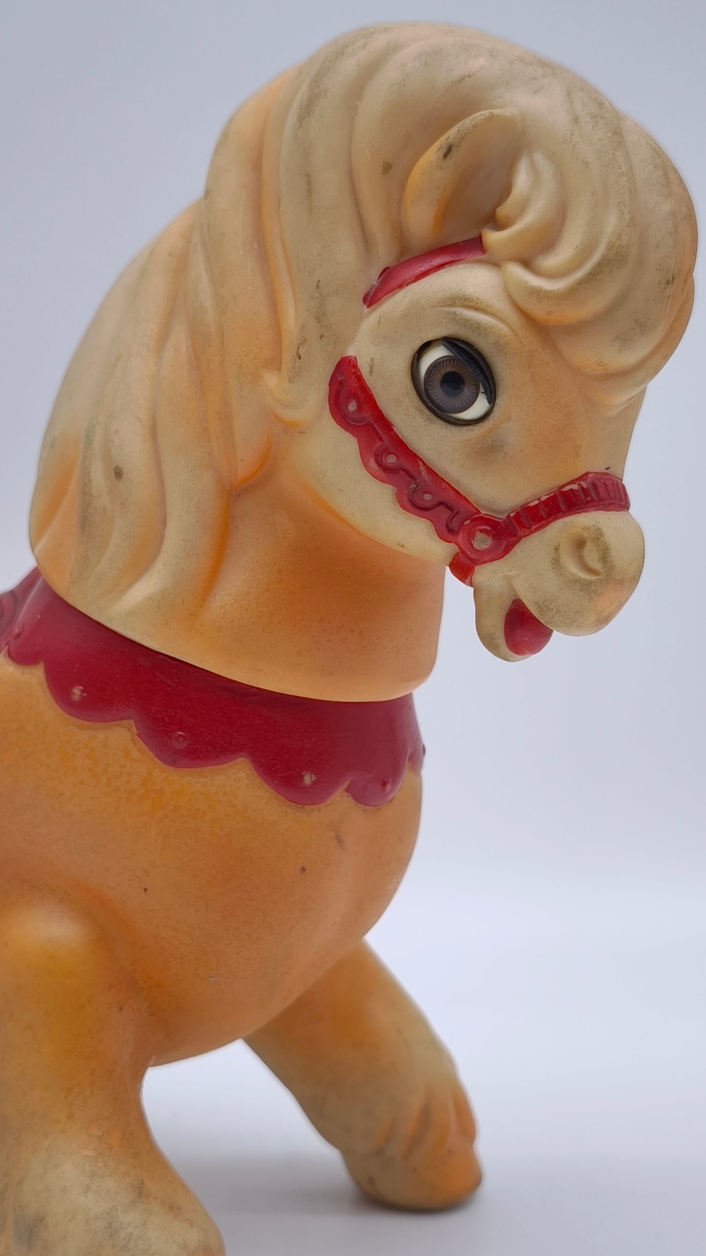 82809 Giocattolo vintage in plastica The Edward Mobley & CO. 1960, cavallo