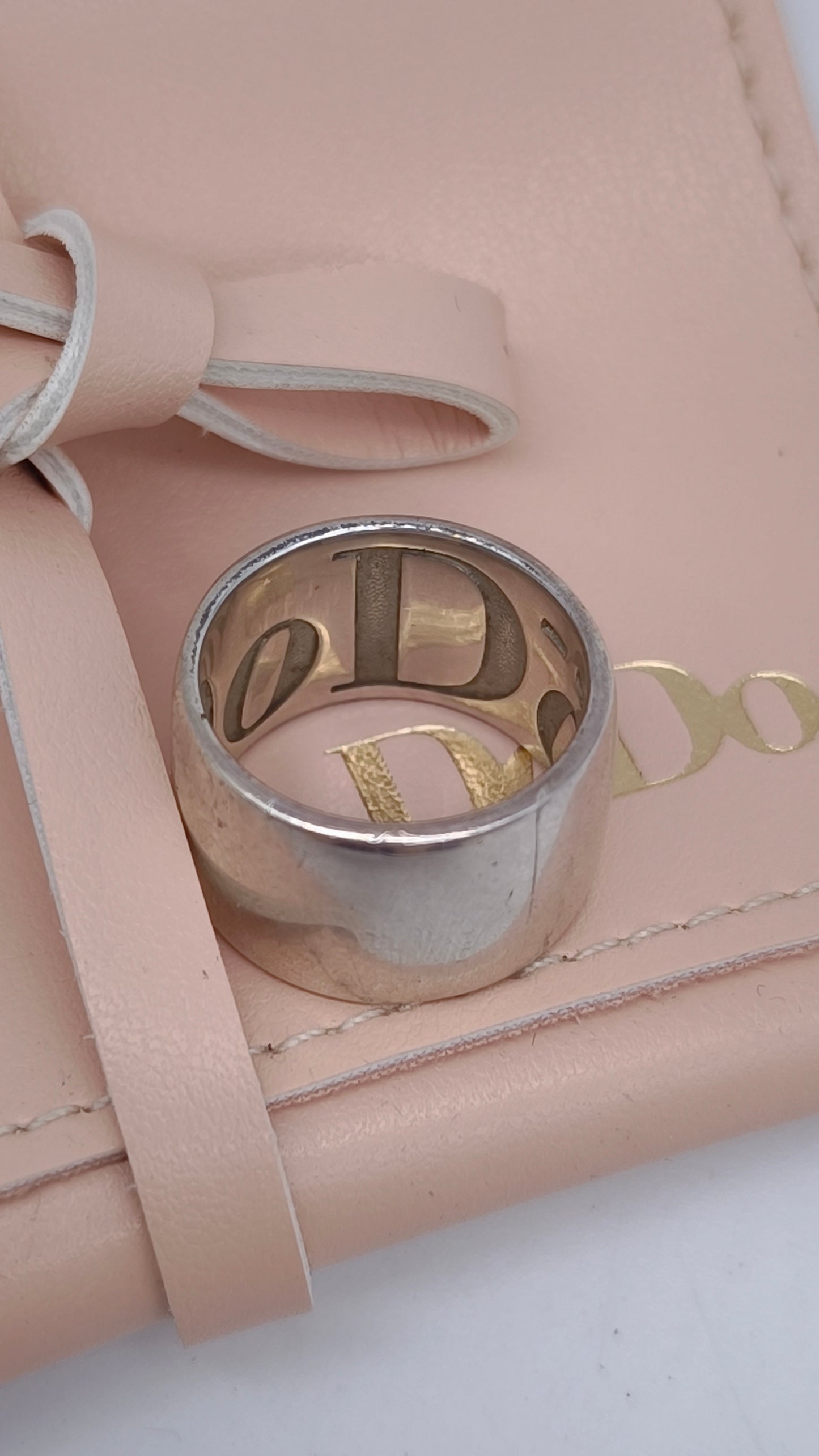 79788 Anello Dodo in argento