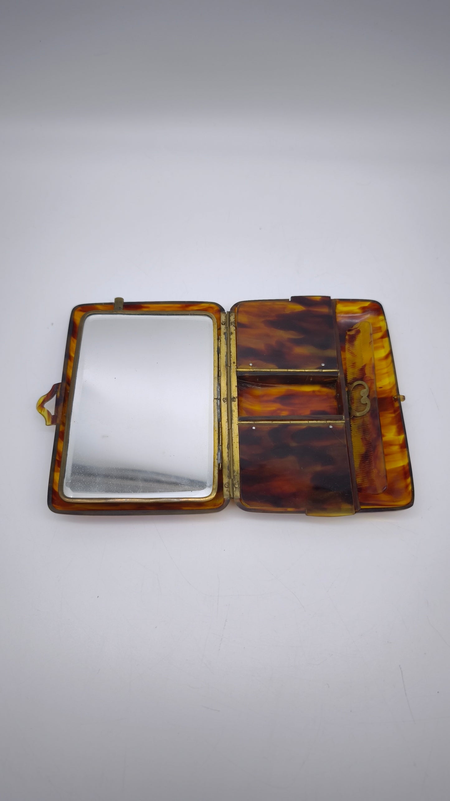 82800 Cofanetto da toletta vintage in bachelite