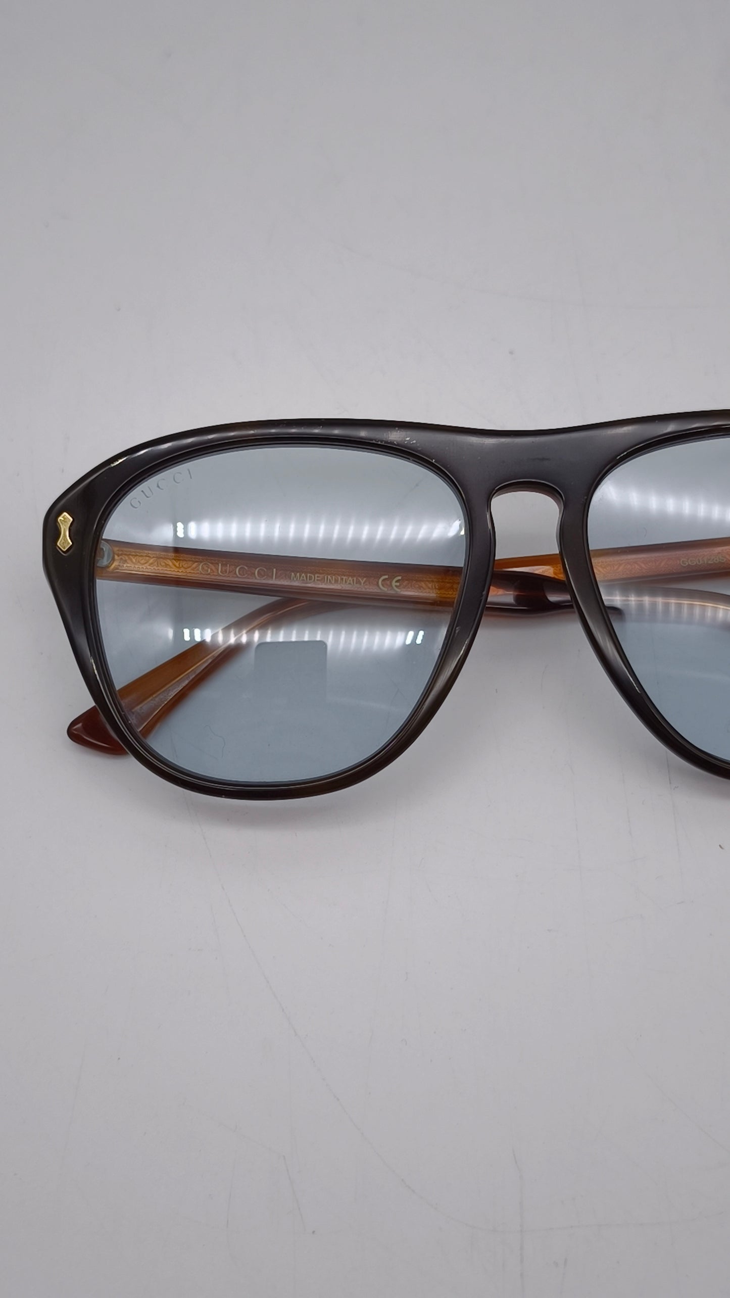 82979 Occhiali Gucci modello GG01285