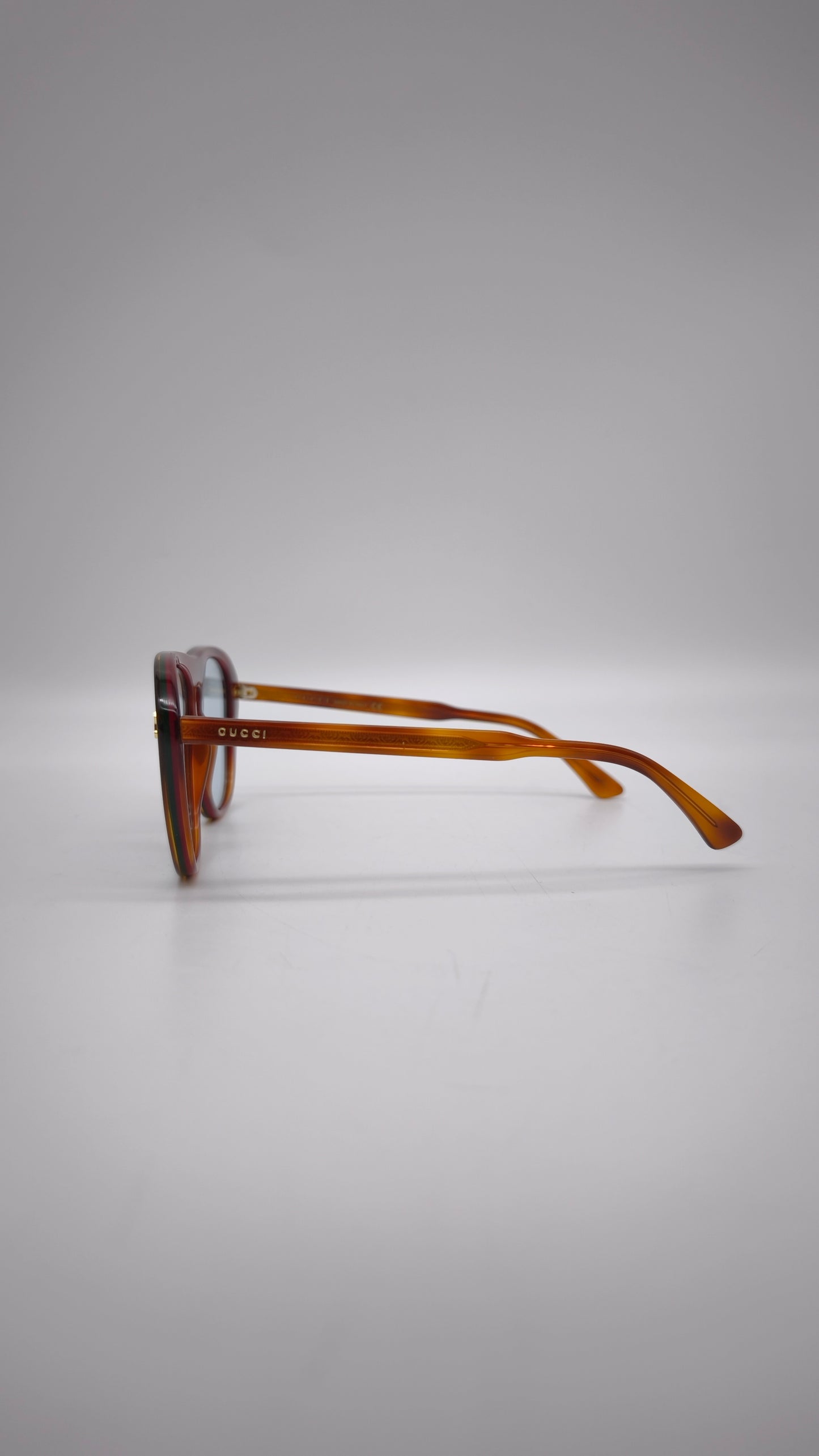 82979 Occhiali Gucci modello GG01285