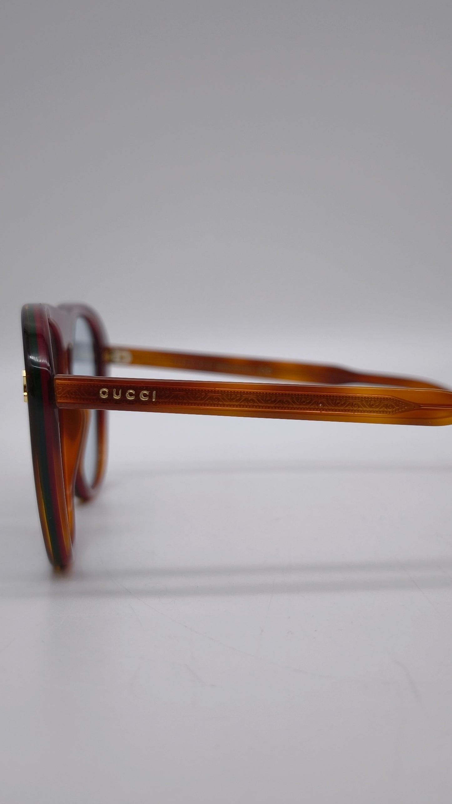 82979 Occhiali Gucci modello GG01285