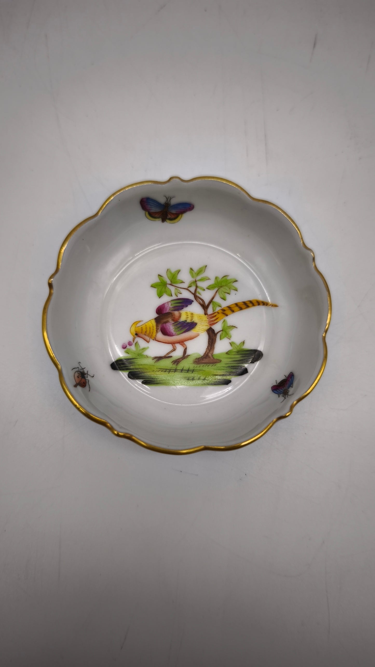 82567-2 Piattino in ceramica Herend
