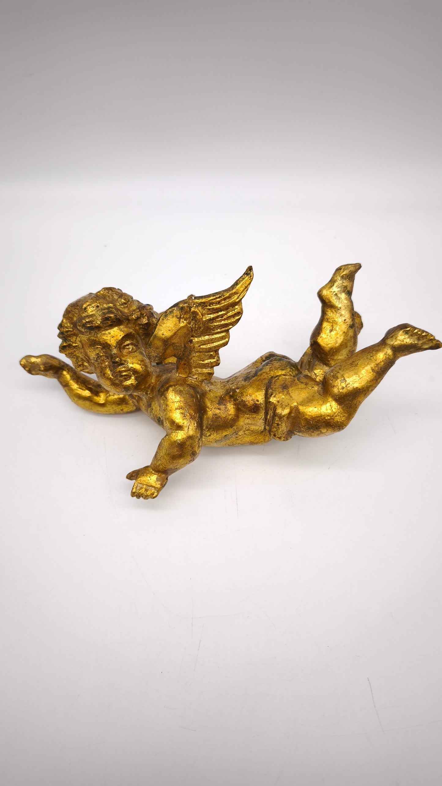 82773 Scultura angioletto in legno dorato