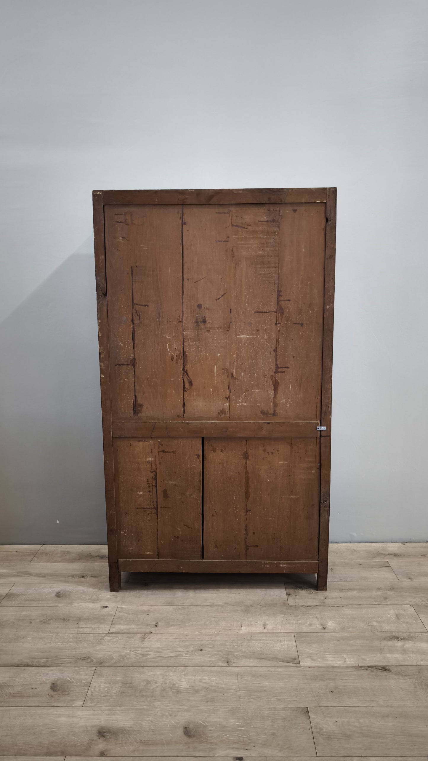83272 Armadio due ante in legno