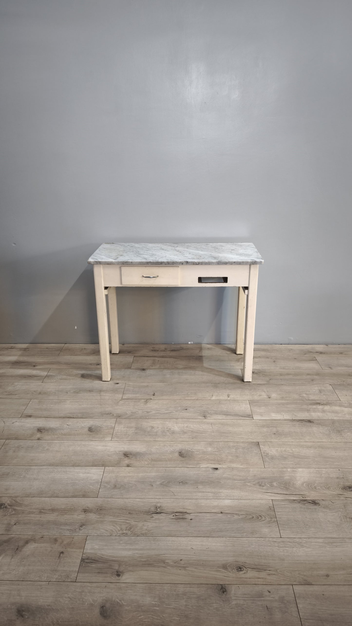 83645 Tavolo da cucina in legno con piano in marmo