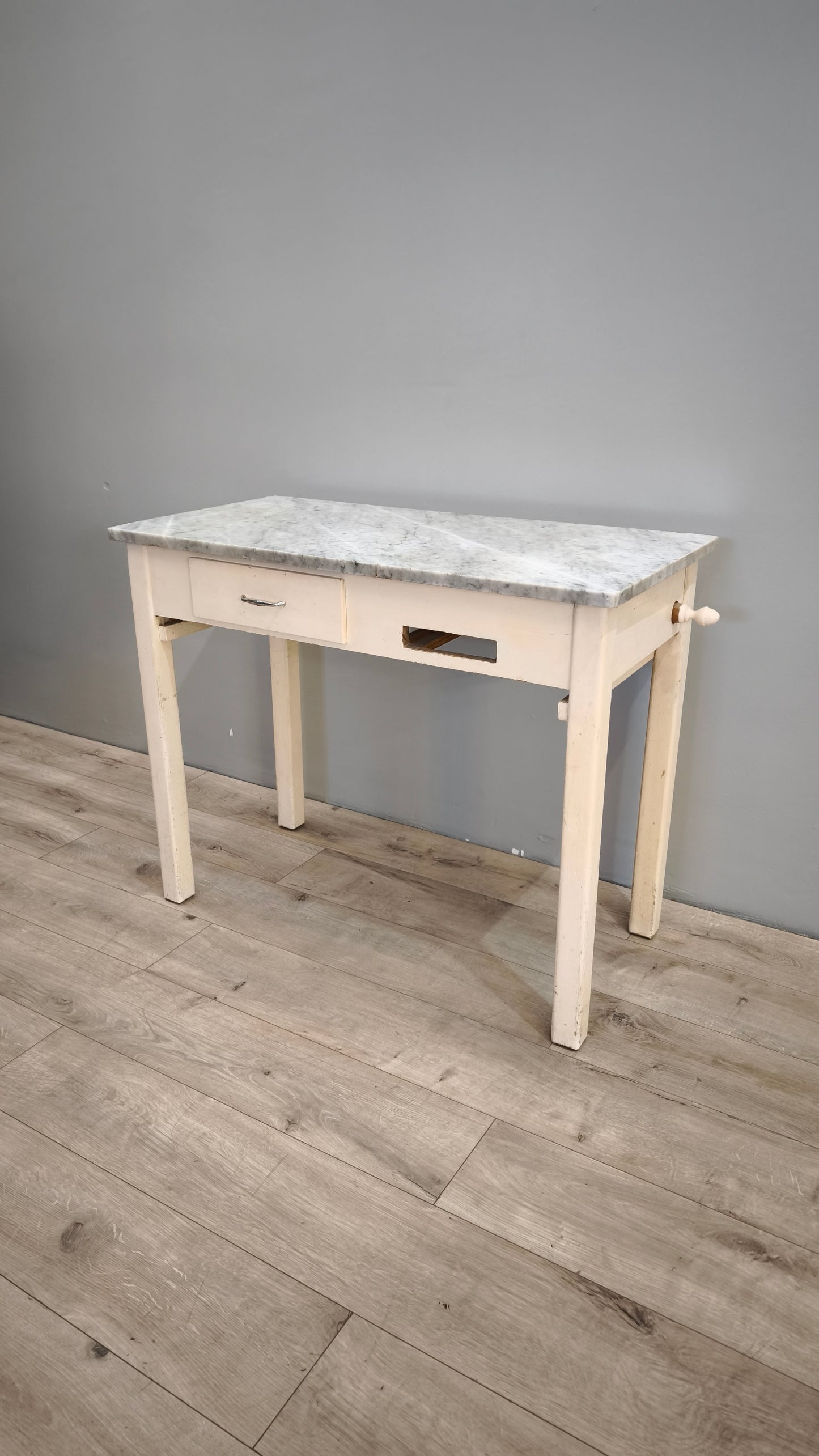 83645 Tavolo da cucina in legno con piano in marmo