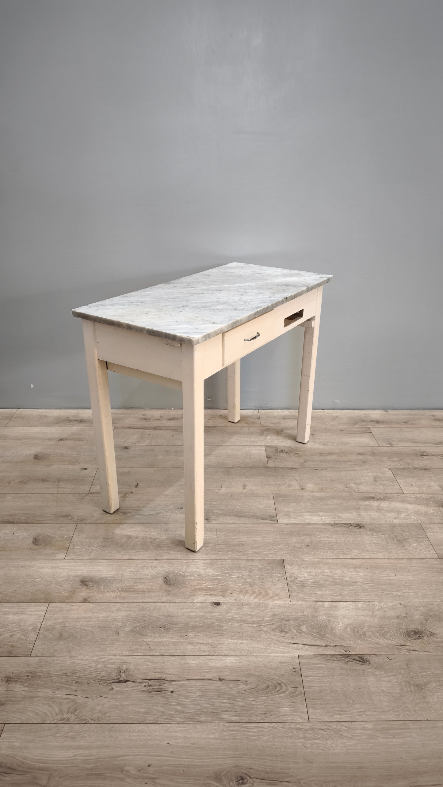 83645 Tavolo da cucina in legno con piano in marmo
