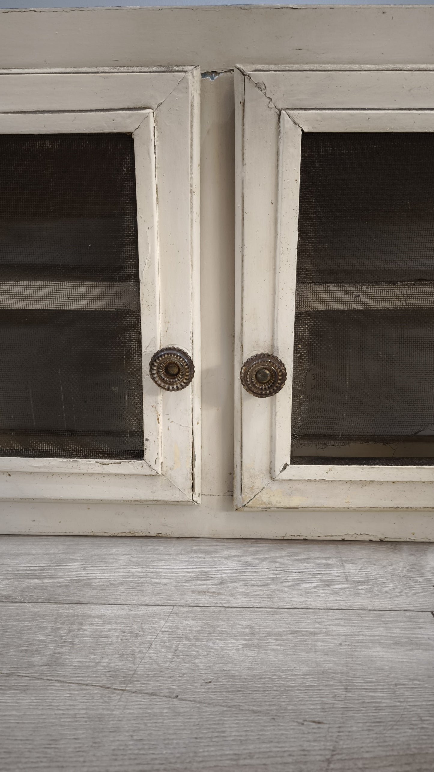 83921 Pensile formaggera in legno