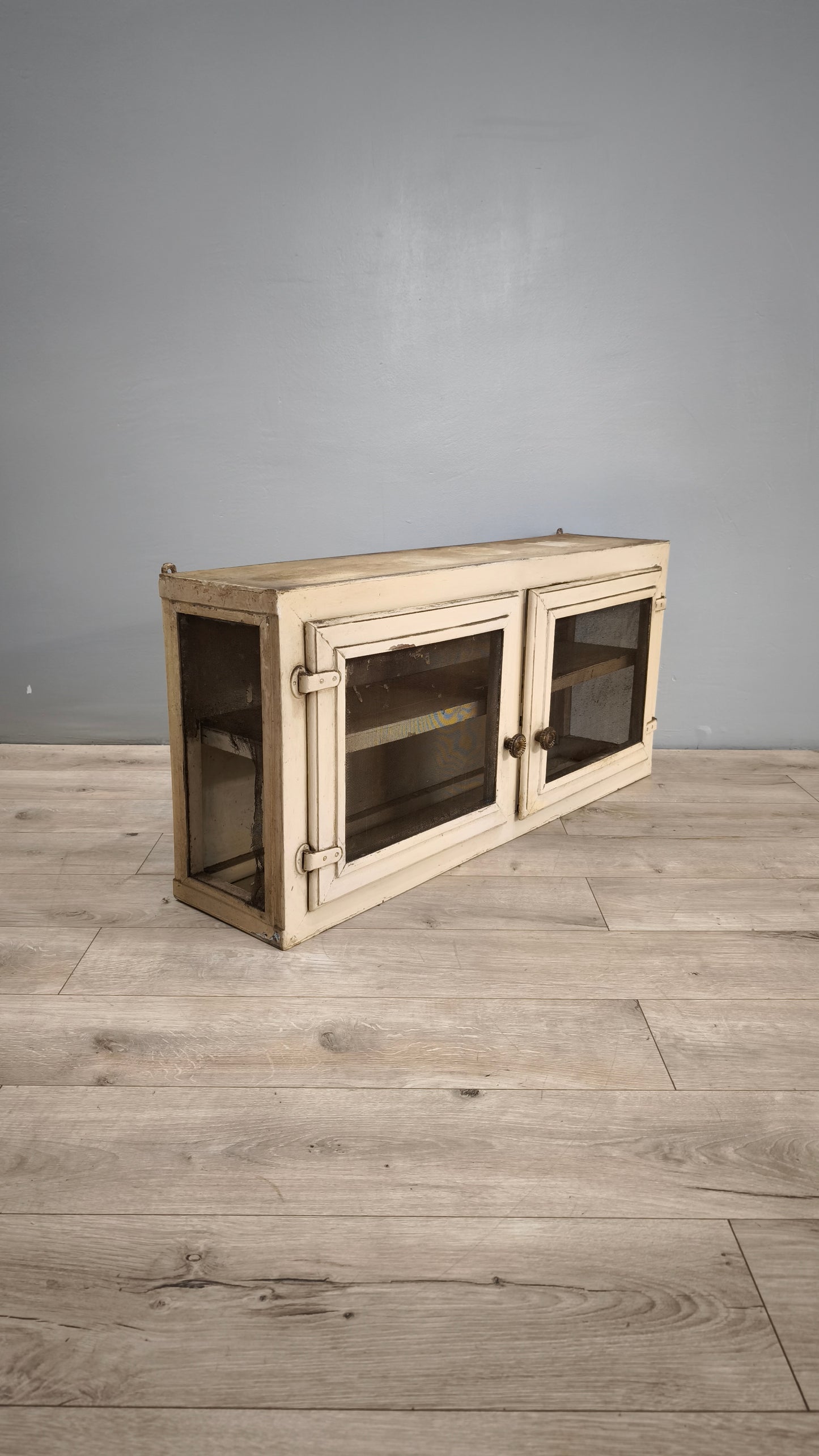 83921 Pensile formaggera in legno