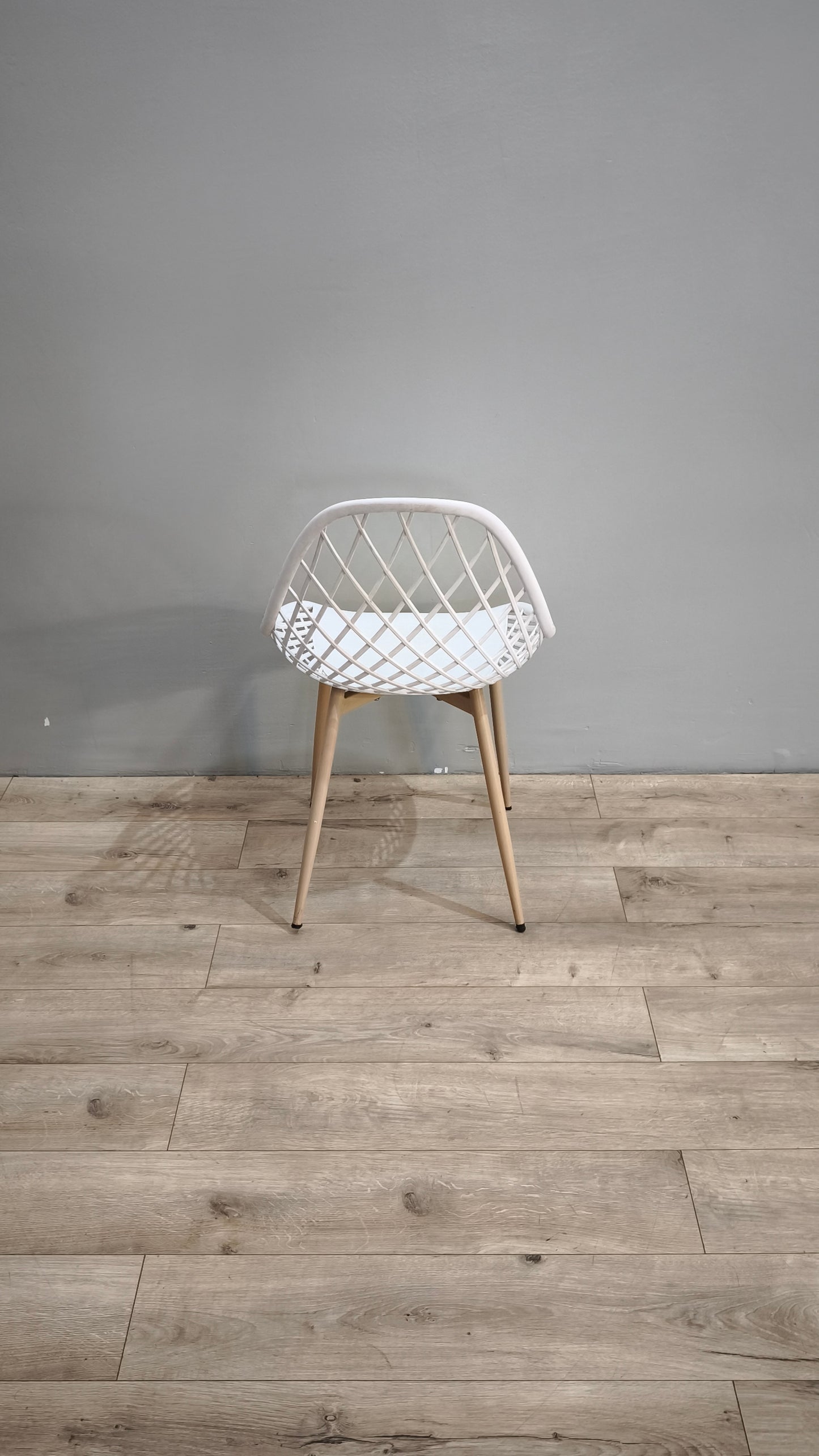 83914 Sedia bianca moderna